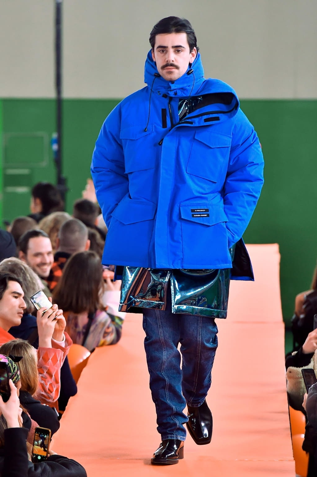 Fashion Week Paris Fall/Winter 2020 look 40 from the Y/PROJECT collection 男装