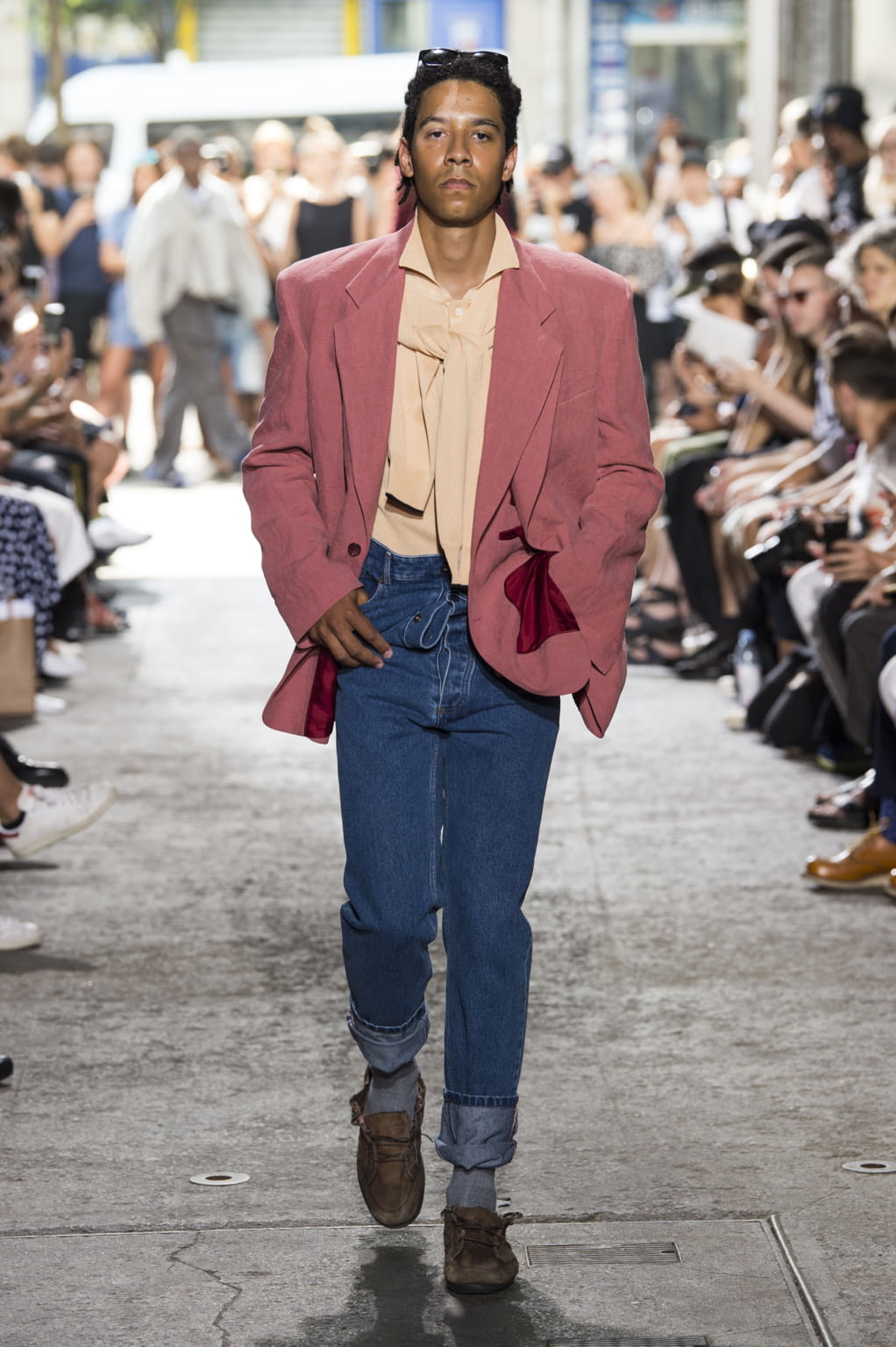 Fashion Week Paris Spring/Summer 2018 look 10 from the Y/PROJECT collection 男装
