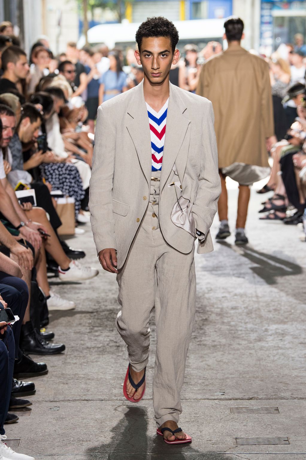 Fashion Week Paris Spring/Summer 2018 look 14 from the Y/PROJECT collection menswear