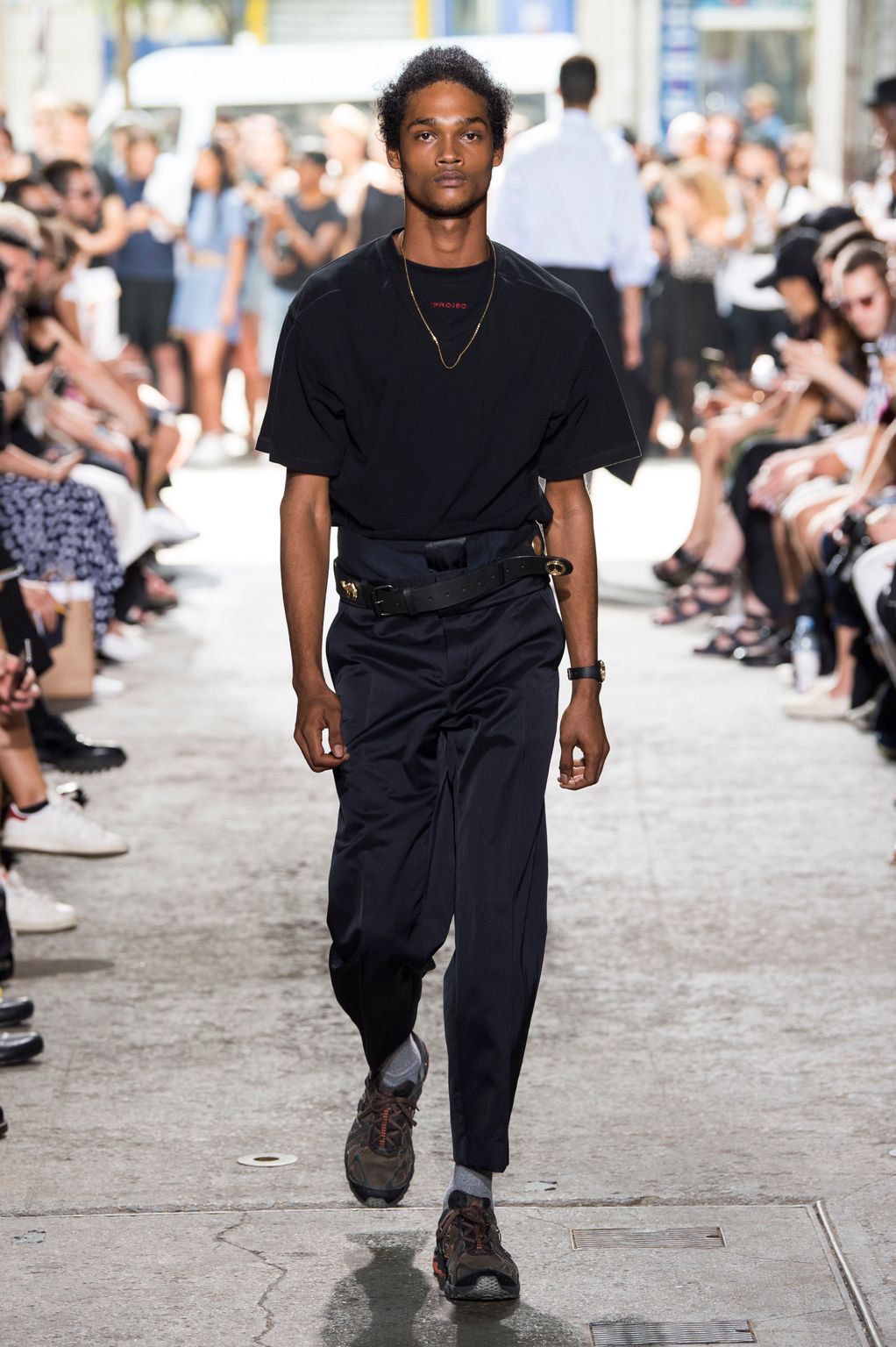 Fashion Week Paris Spring/Summer 2018 look 27 from the Y/PROJECT collection menswear