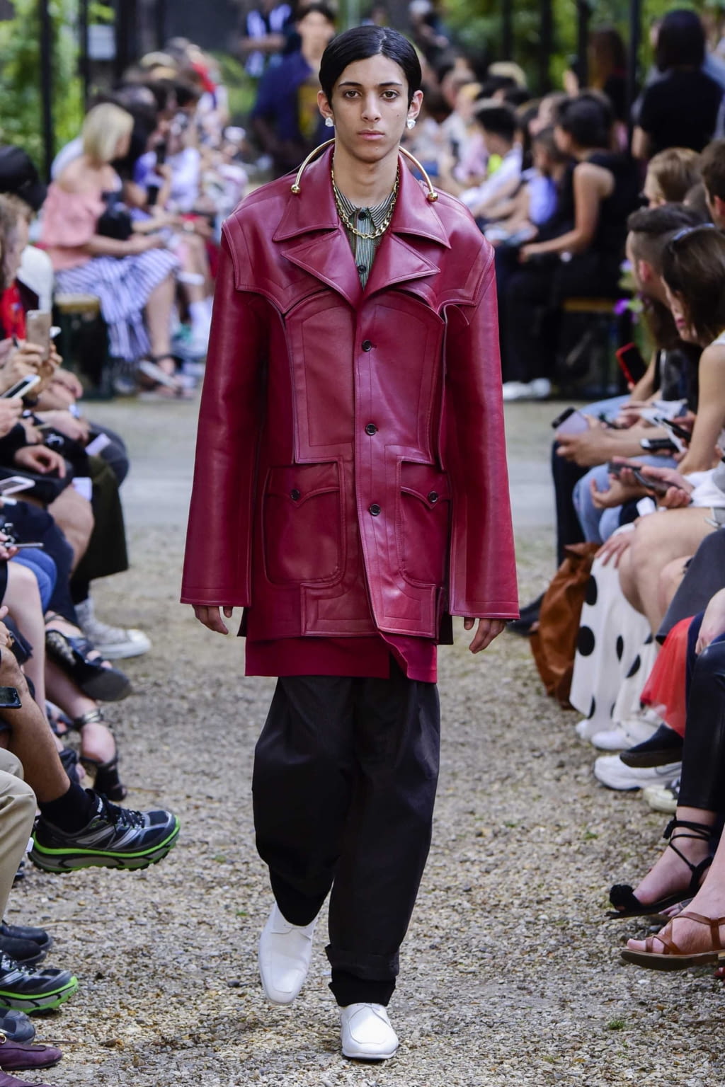 Fashion Week Paris Spring/Summer 2019 look 32 from the Y/PROJECT collection menswear
