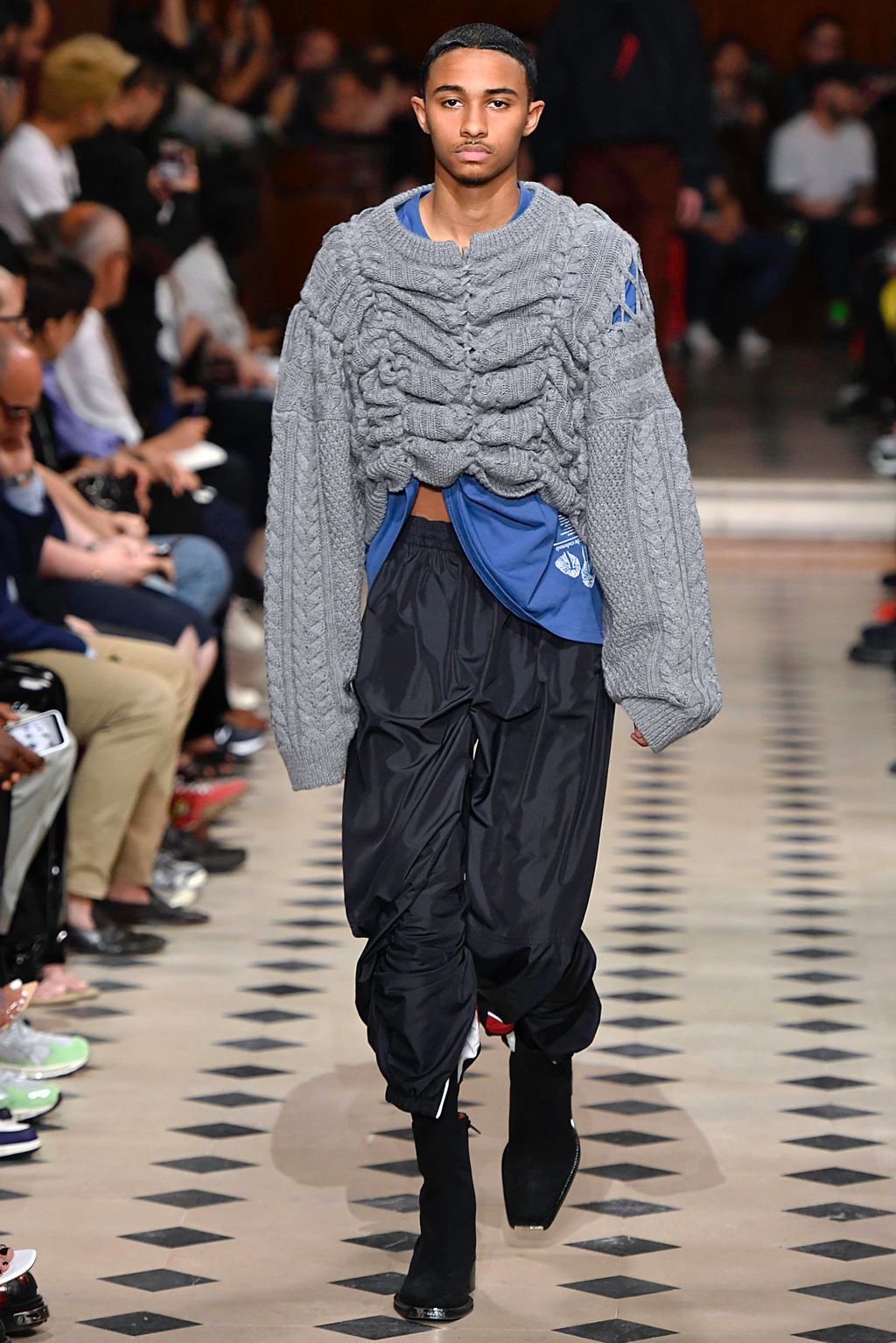 Fashion Week Paris Spring/Summer 2020 look 3 from the Y/PROJECT collection 男装