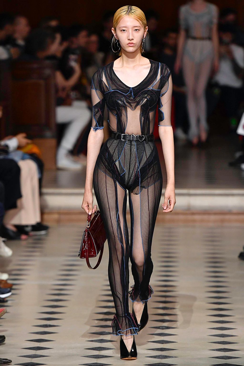 Fashion Week Paris Spring/Summer 2020 look 11 de la collection Y/PROJECT menswear
