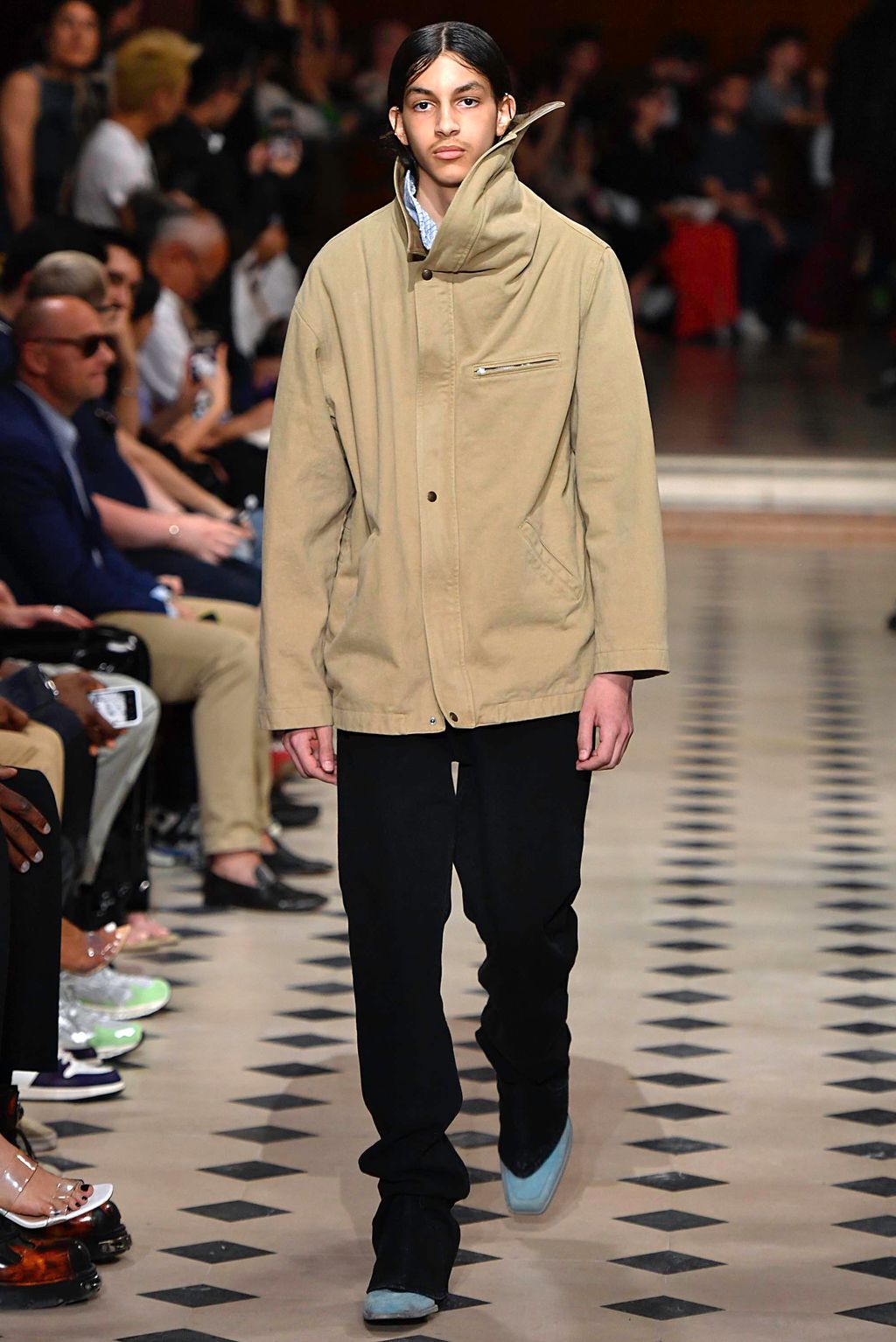 Fashion Week Paris Spring/Summer 2020 look 16 from the Y/PROJECT collection 男装