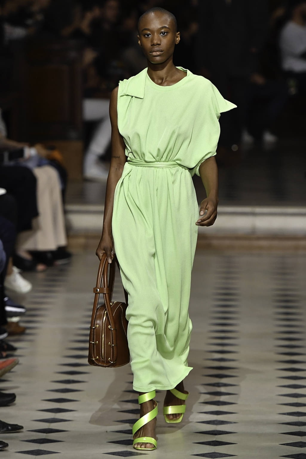 Fashion Week Paris Spring/Summer 2020 look 24 de la collection Y/PROJECT menswear