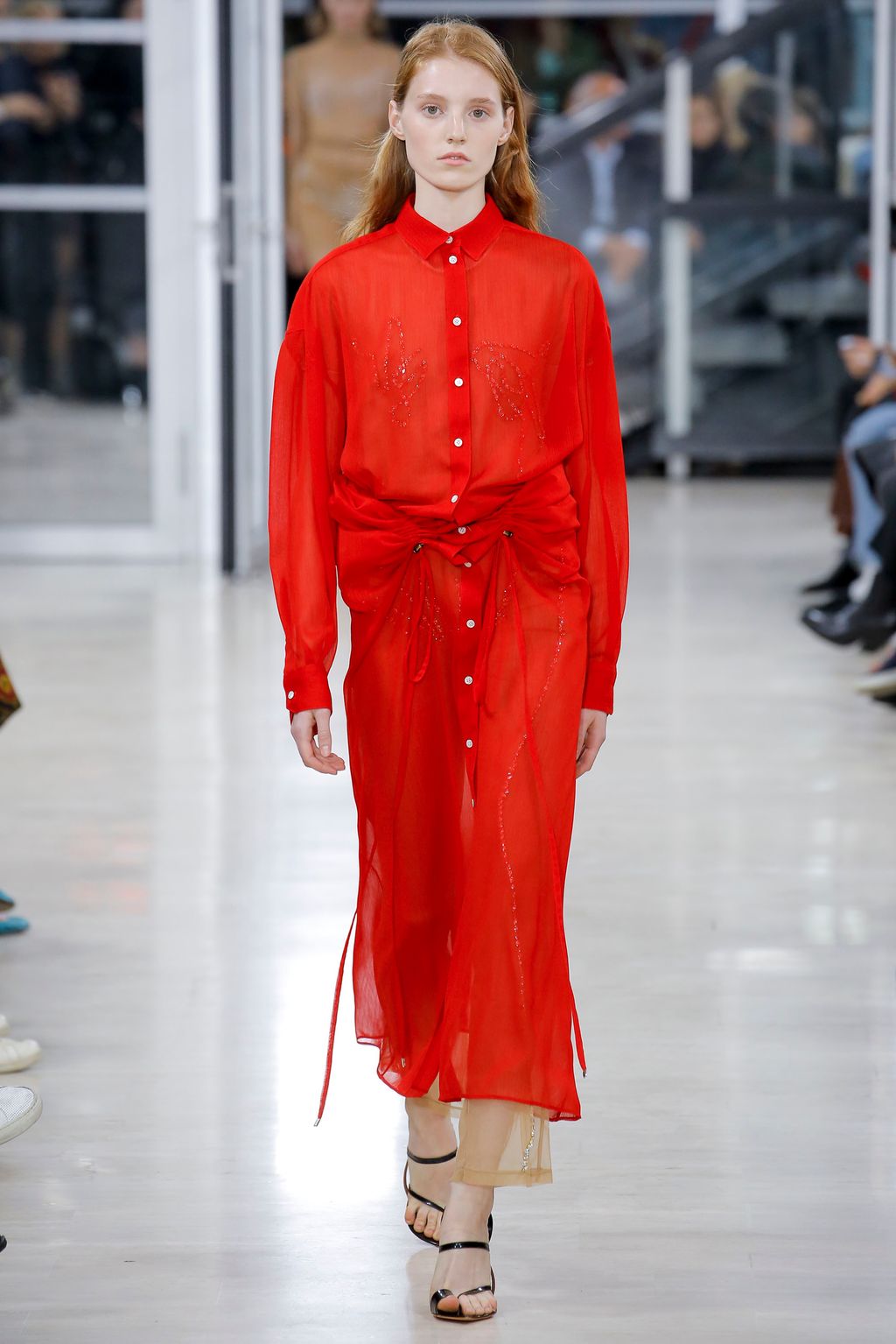 Fashion Week Paris Spring/Summer 2018 look 30 from the Y/PROJECT collection womenswear