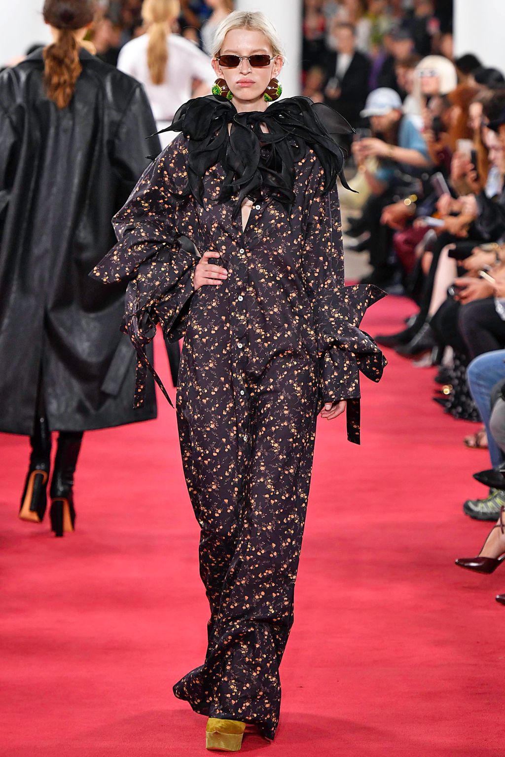Fashion Week Paris Spring/Summer 2019 look 35 de la collection Y/PROJECT womenswear