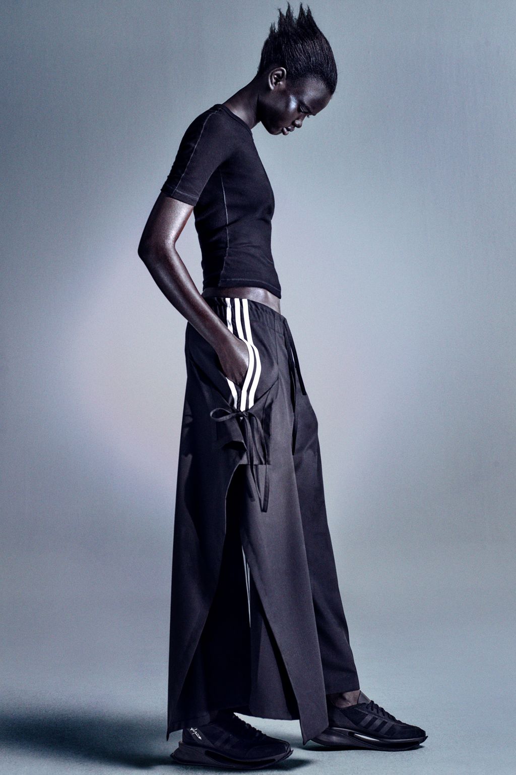 Fashion Week Paris Spring/Summer 2024 look 5 from the Adidas x Y-3 collection womenswear