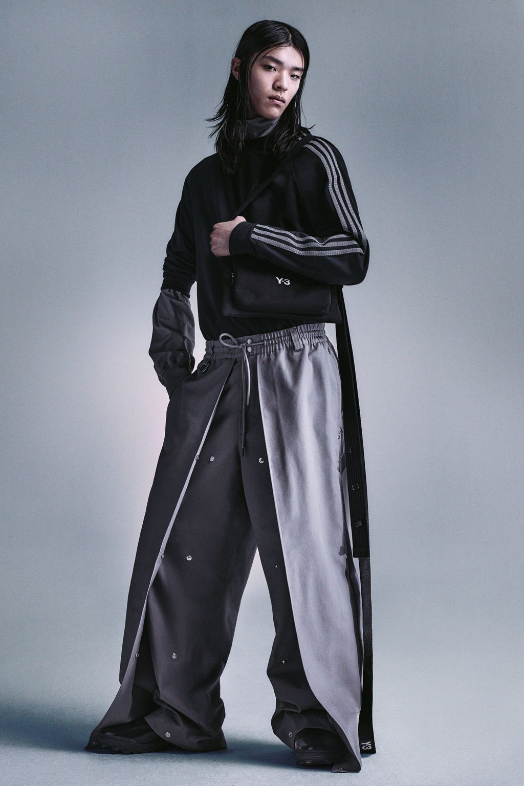 Fashion Week Paris Spring/Summer 2024 look 19 from the Adidas x Y-3 collection womenswear