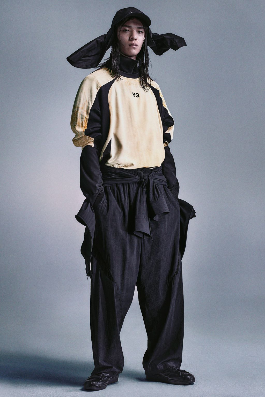 Fashion Week Paris Spring/Summer 2024 look 29 from the Adidas x Y-3 collection womenswear