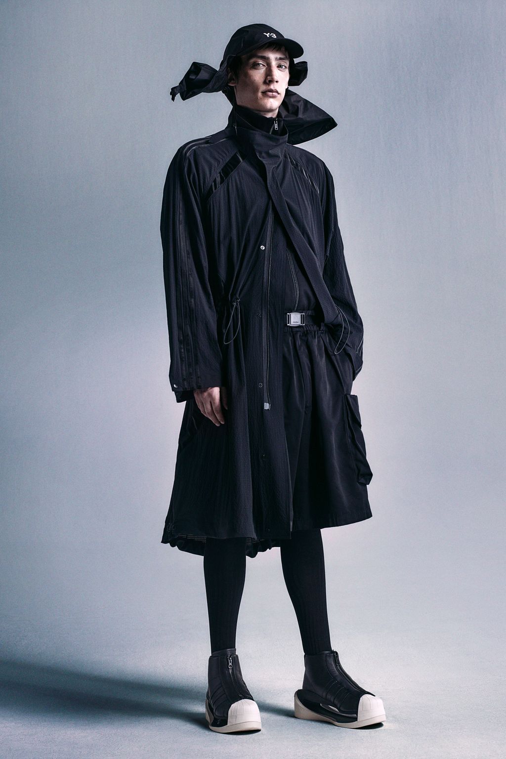 Fashion Week Paris Spring/Summer 2024 look 31 from the Adidas x Y-3 collection womenswear