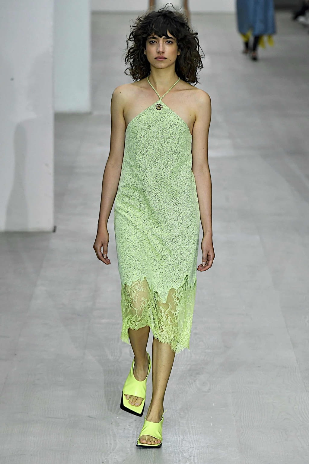 Fashion Week London Spring/Summer 2020 look 21 from the YCH collection womenswear