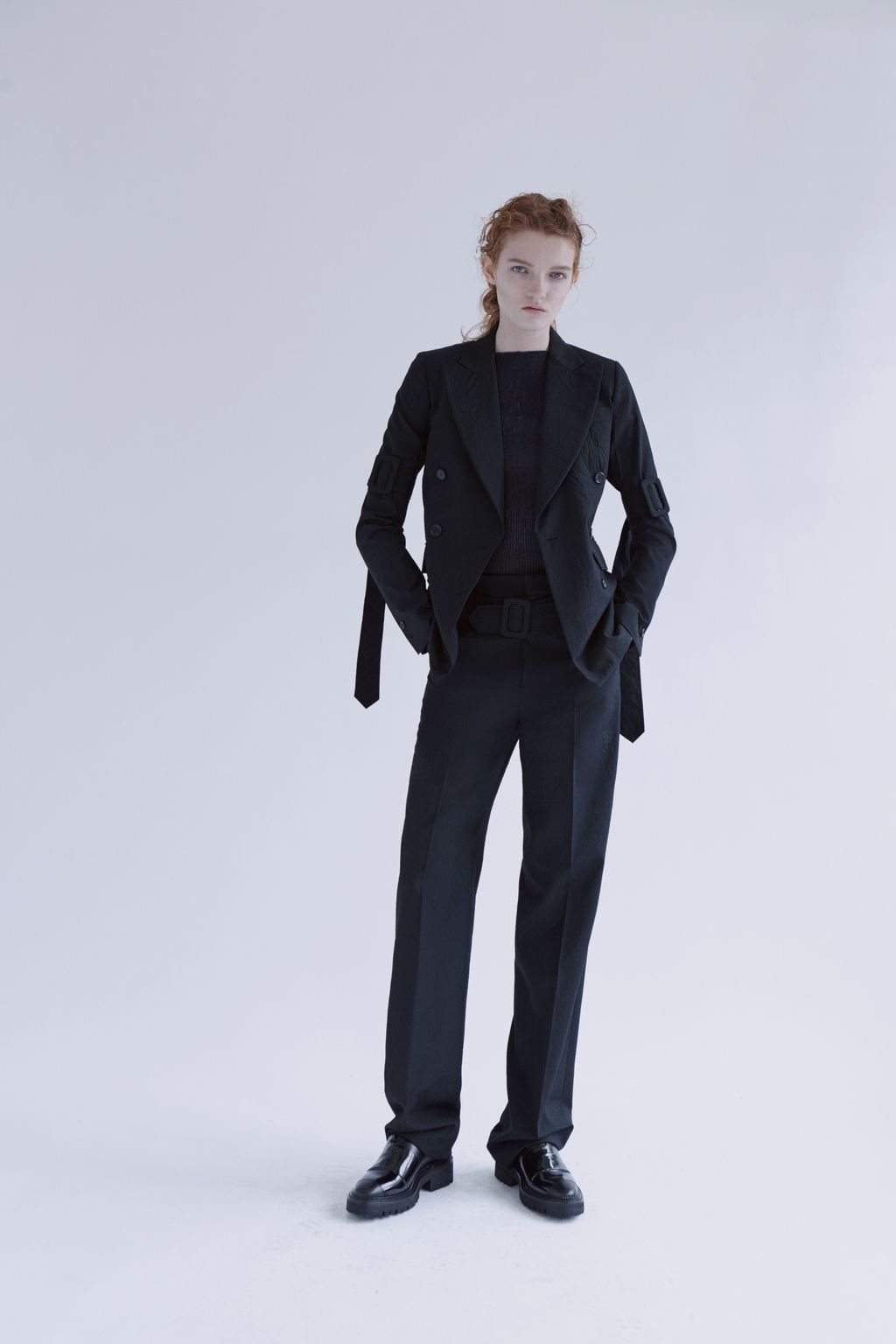 Fashion Week Paris Spring/Summer 2017 look 20 from the Yang Li collection menswear