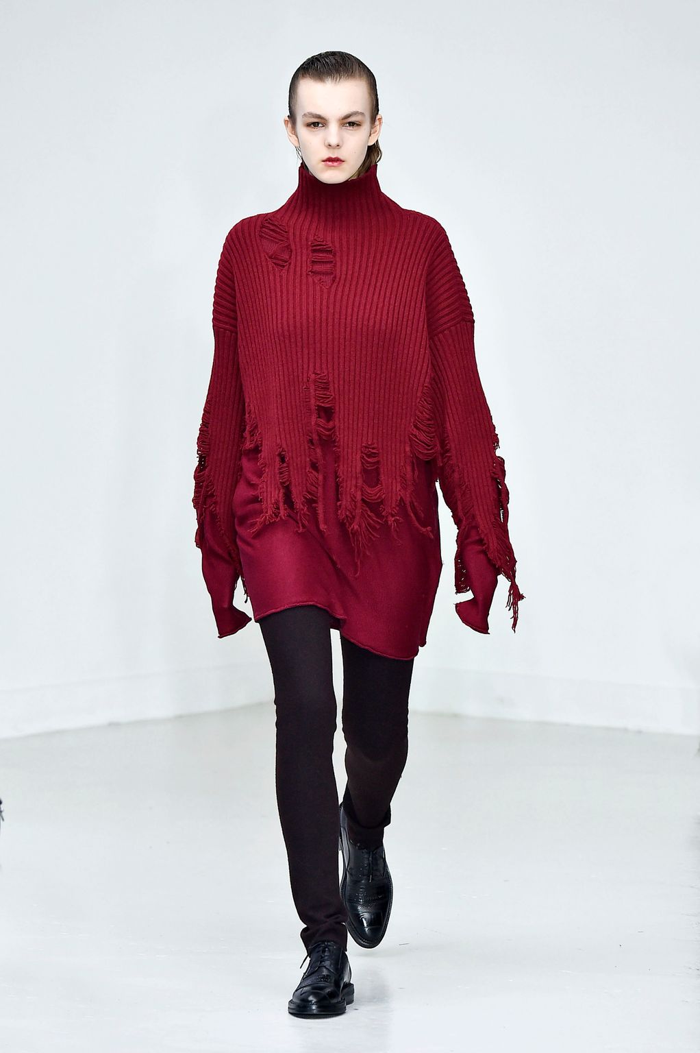 Fashion Week Paris Fall/Winter 2016 look 24 de la collection Yang Li womenswear