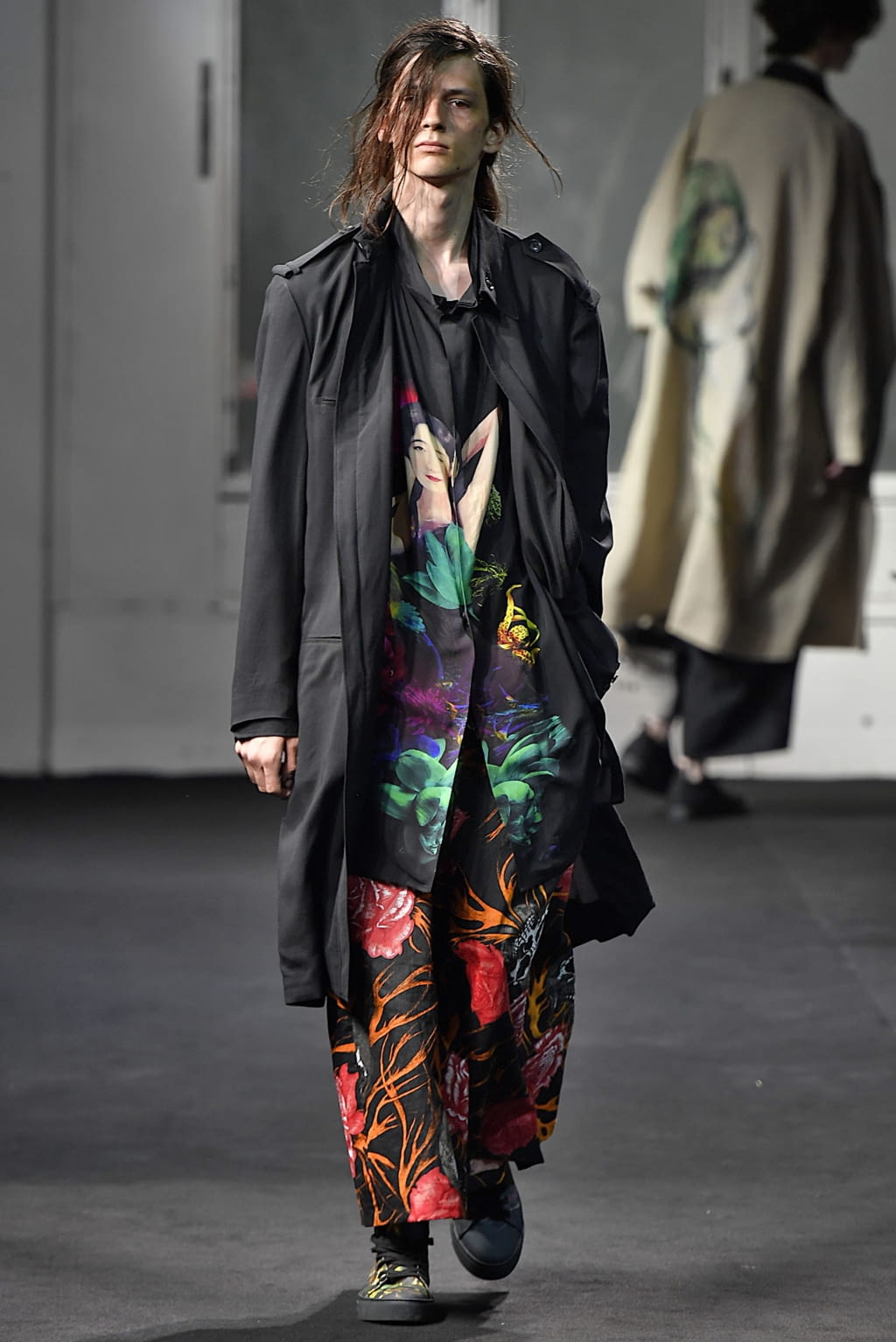Fashion Week Paris Spring/Summer 2019 look 37 de la collection Yohji Yamamoto menswear