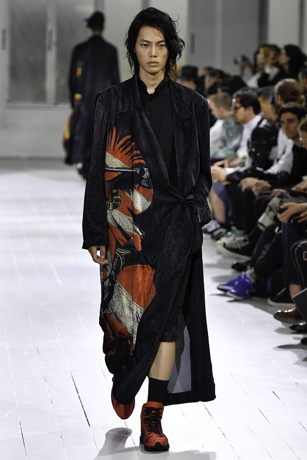Fashion Week Paris Spring/Summer 2020 look 36 from the Yohji Yamamoto collection menswear