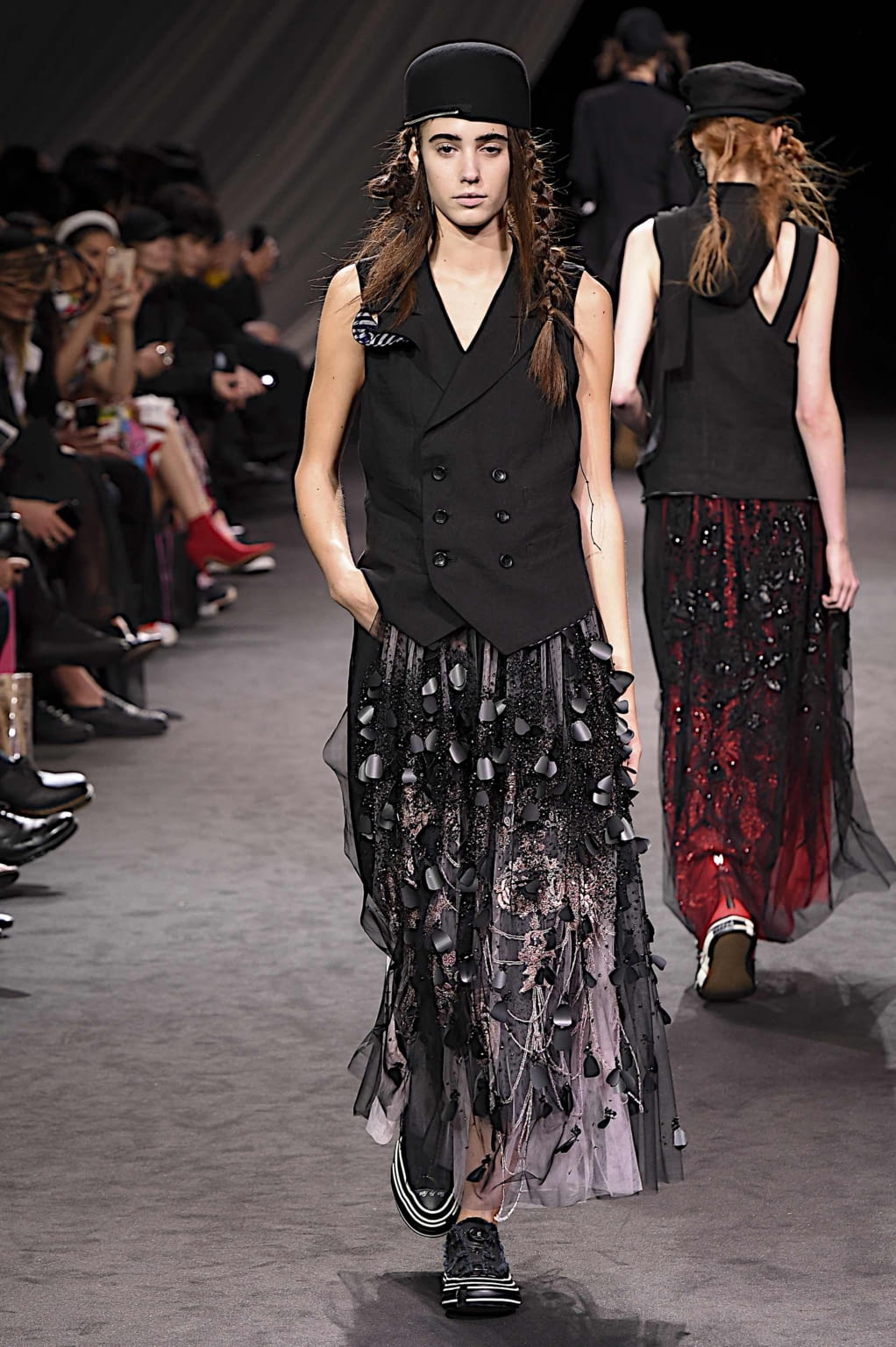 Fashion Week Paris Spring/Summer 2020 look 39 de la collection Yohji Yamamoto womenswear