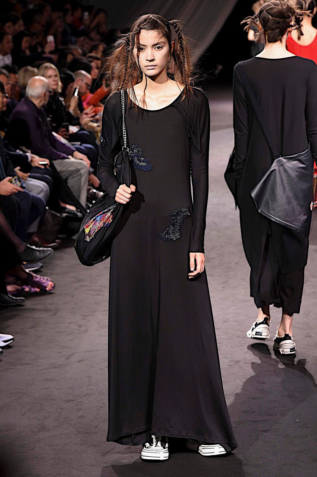 Fashion Week Paris Spring/Summer 2020 look 51 from the Yohji Yamamoto collection womenswear