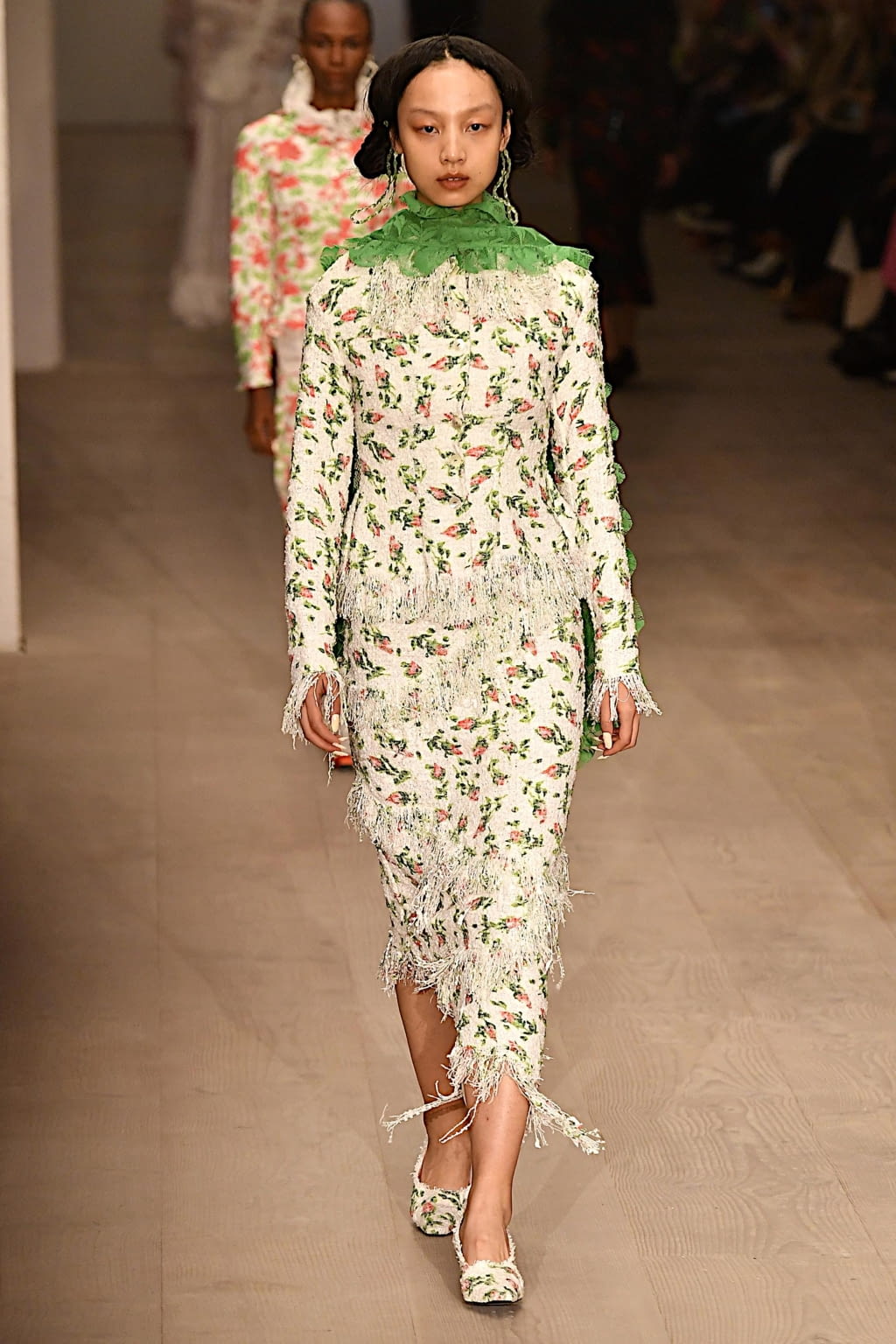 Fashion Week London Fall/Winter 2020 look 6 de la collection Yuhan Wang womenswear