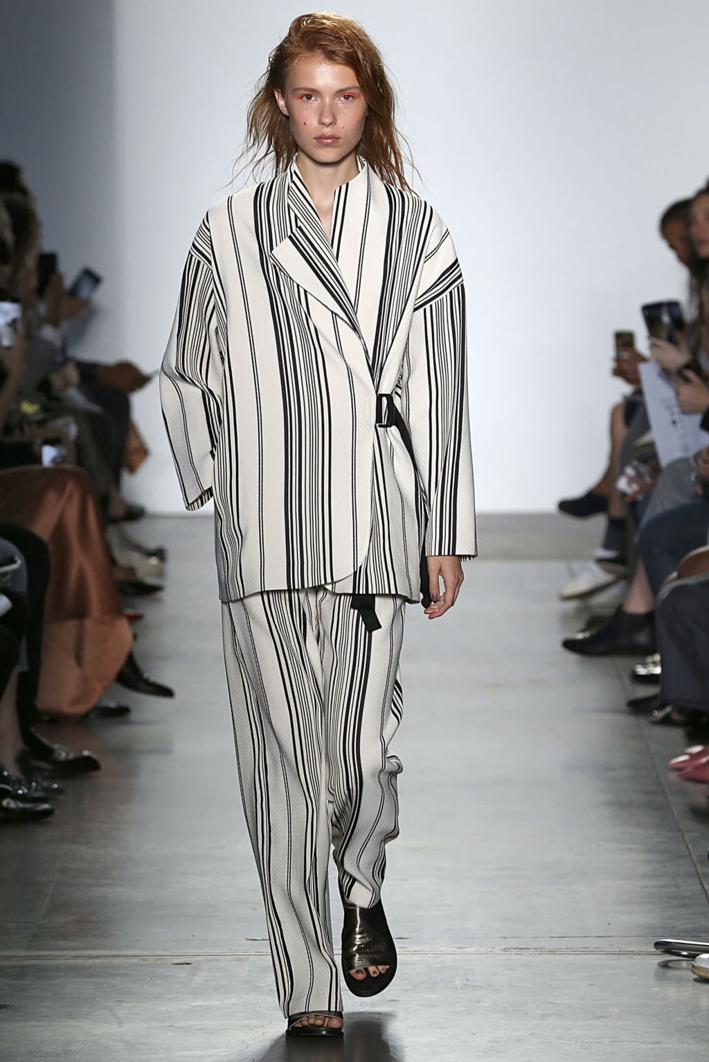 Fashion Week New York Spring/Summer 2019 look 1 from the Zero + Maria Cornejo collection 女装