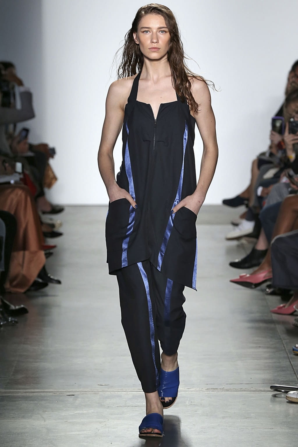 Fashion Week New York Spring/Summer 2019 look 14 from the Zero + Maria Cornejo collection 女装