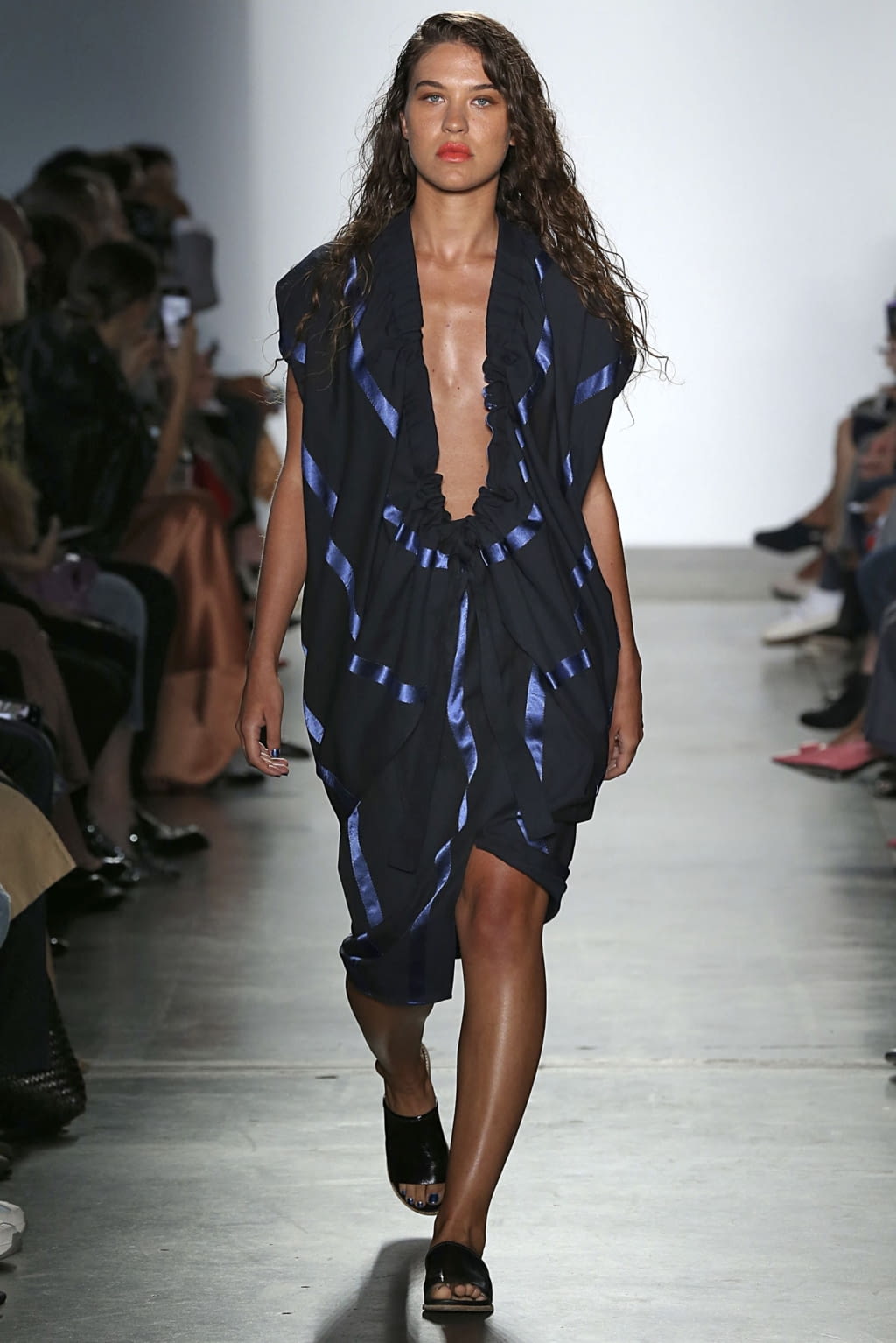 Fashion Week New York Spring/Summer 2019 look 15 de la collection Zero + Maria Cornejo womenswear