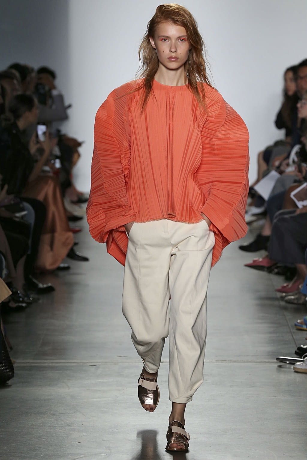 Fashion Week New York Spring/Summer 2019 look 27 from the Zero + Maria Cornejo collection 女装
