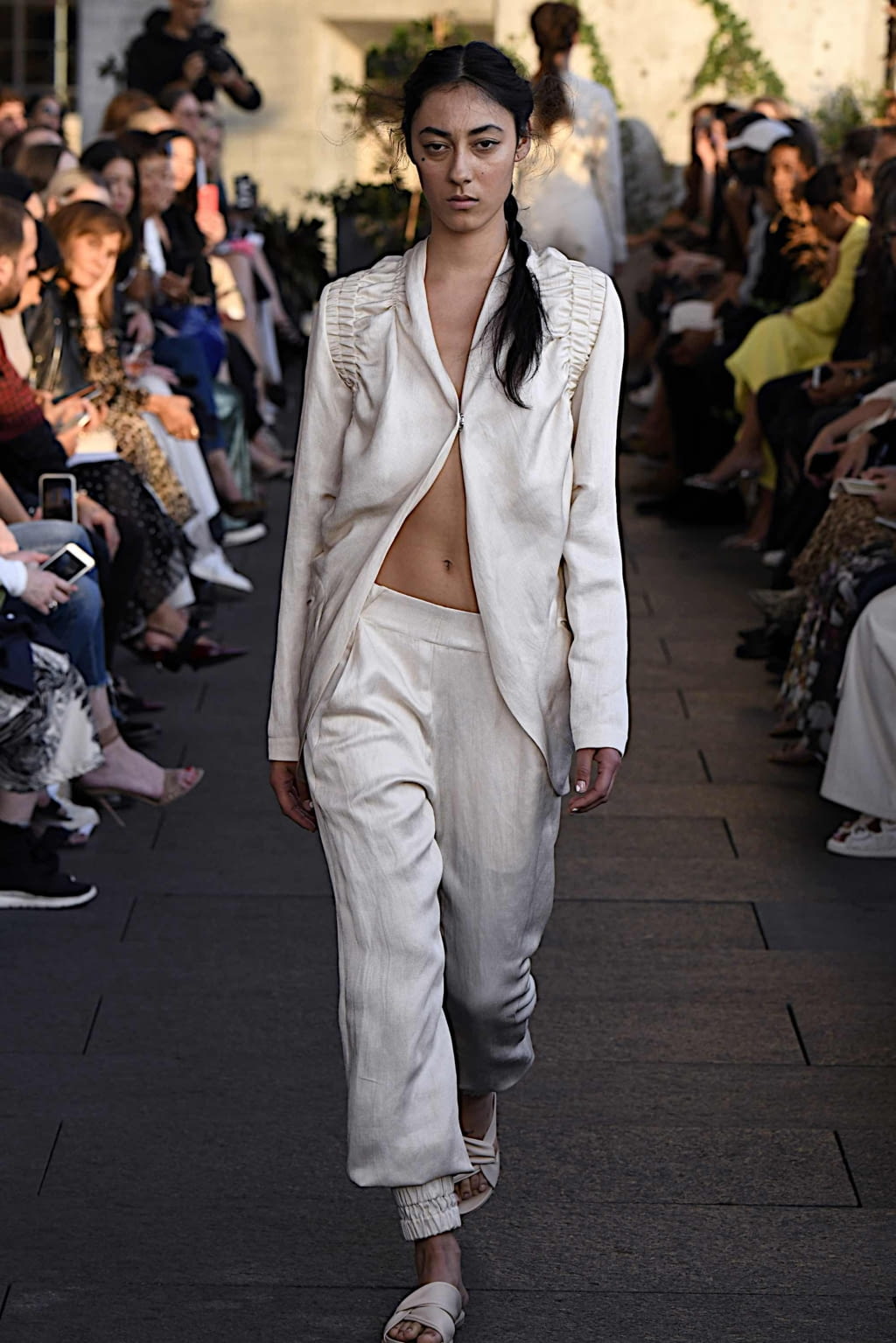 Fashion Week New York Spring/Summer 2020 look 26 de la collection Zero + Maria Cornejo womenswear