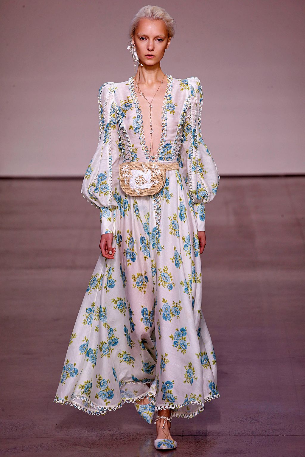 Fashion Week New York Spring/Summer 2018 look 29 from the Zimmermann collection womenswear