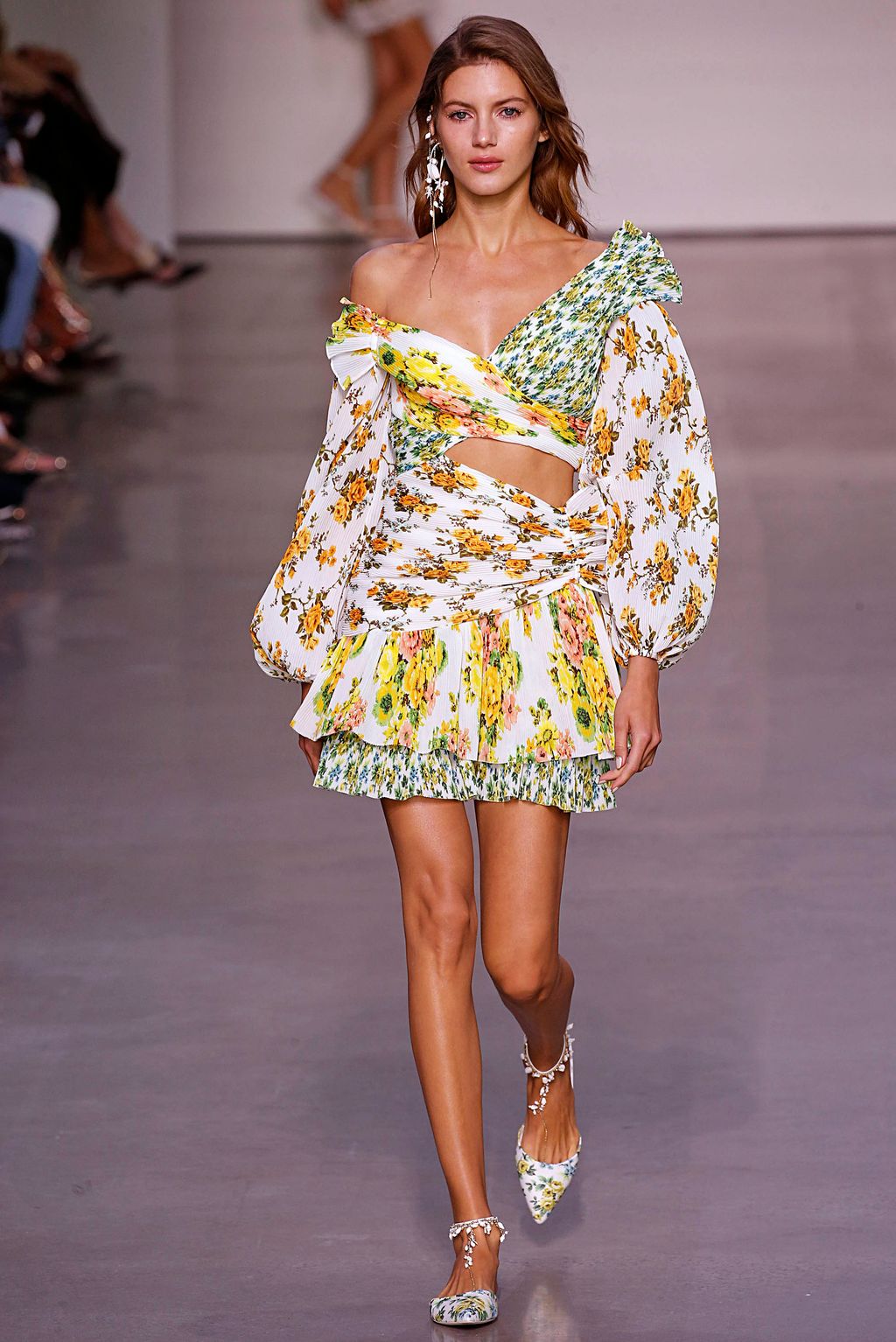 Fashion Week New York Spring/Summer 2018 look 33 from the Zimmermann collection womenswear