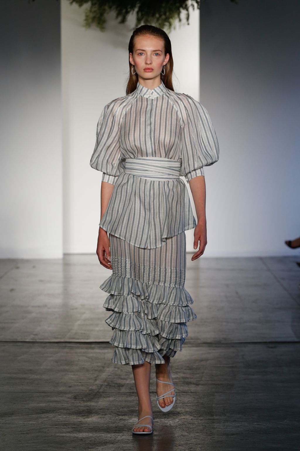 Fashion Week New York Resort 2018 look 13 from the Zimmermann collection womenswear