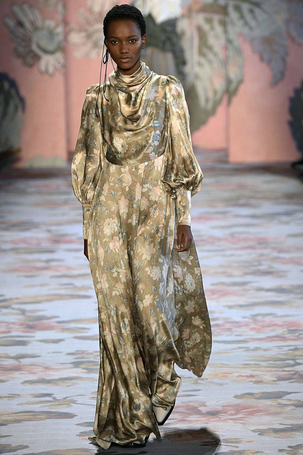 Fashion Week New York Fall/Winter 2018 look 6 from the Zimmermann collection womenswear