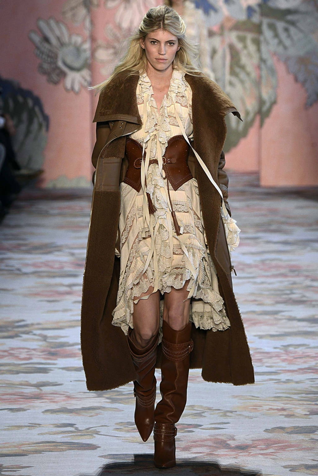 Fashion Week New York Fall/Winter 2018 look 34 from the Zimmermann collection womenswear
