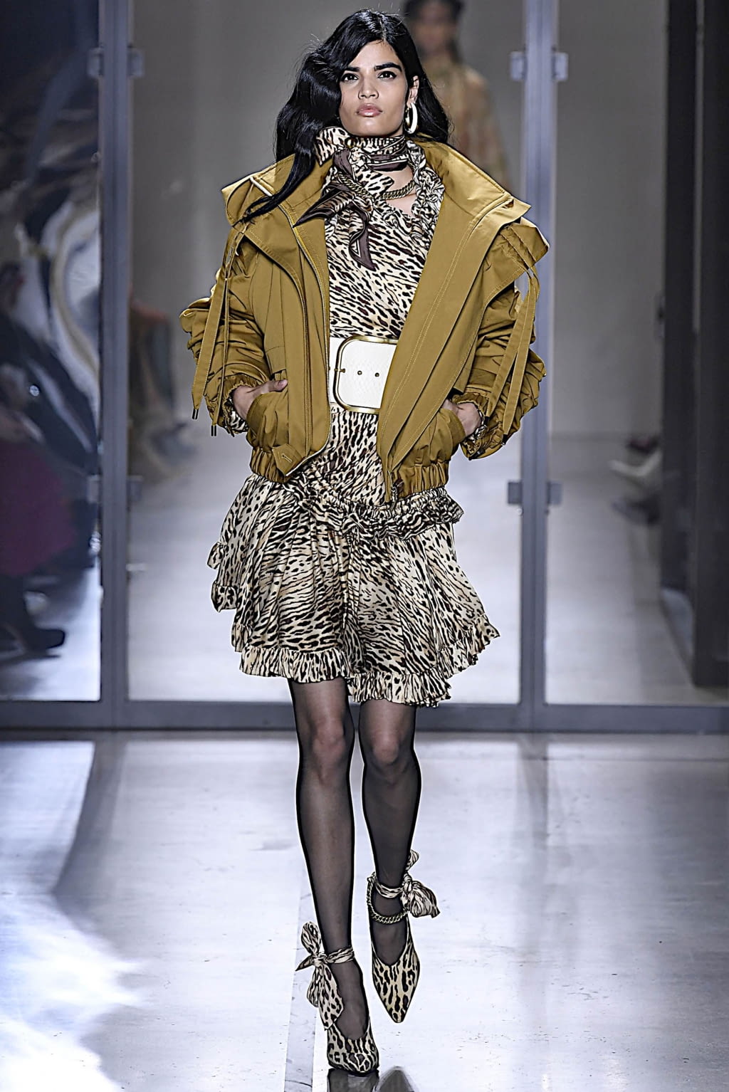 Fashion Week New York Fall/Winter 2019 look 5 from the Zimmermann collection womenswear