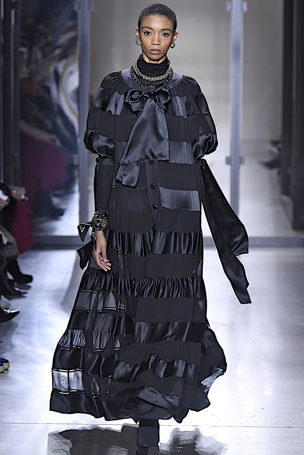 Fashion Week New York Fall/Winter 2019 look 24 from the Zimmermann collection womenswear