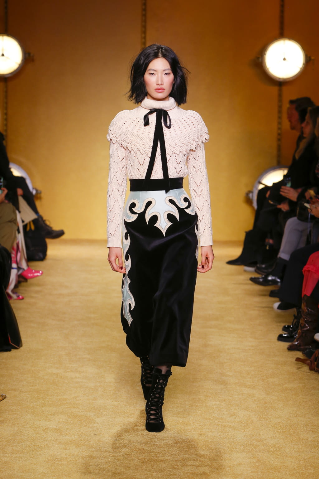 Fashion Week New York Fall/Winter 2020 look 13 de la collection Zimmermann womenswear
