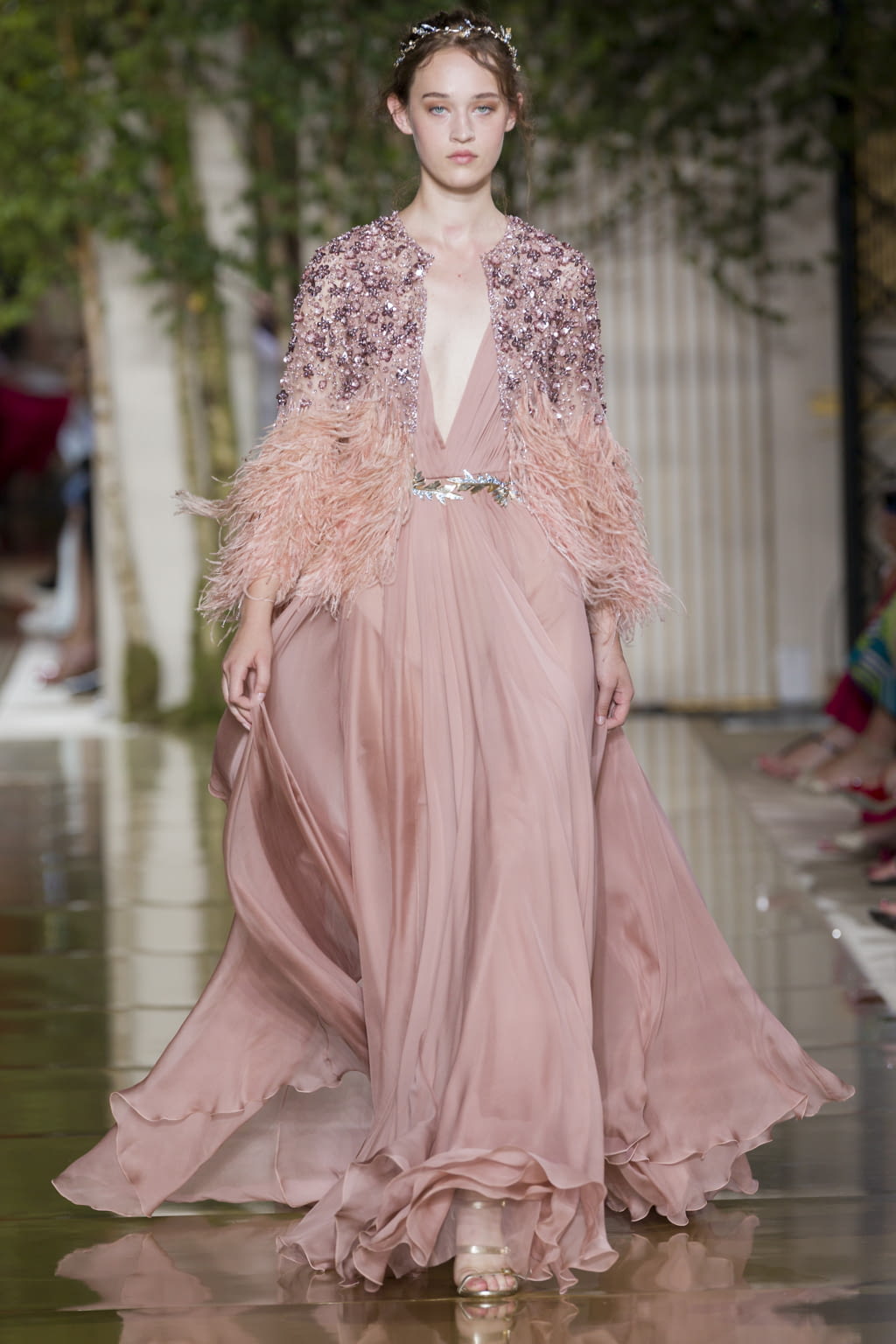 Fashion Week Paris Fall/Winter 2017 look 44 from the Zuhair Murad collection couture