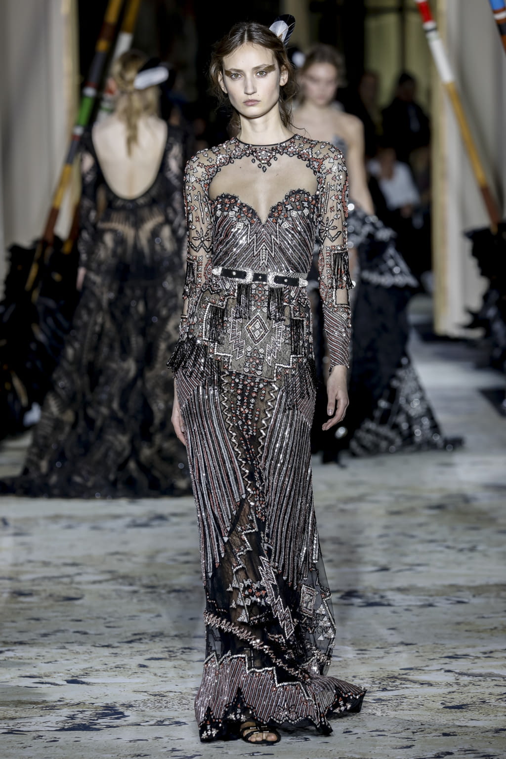 Fashion Week Paris Spring/Summer 2018 look 13 from the Zuhair Murad collection couture