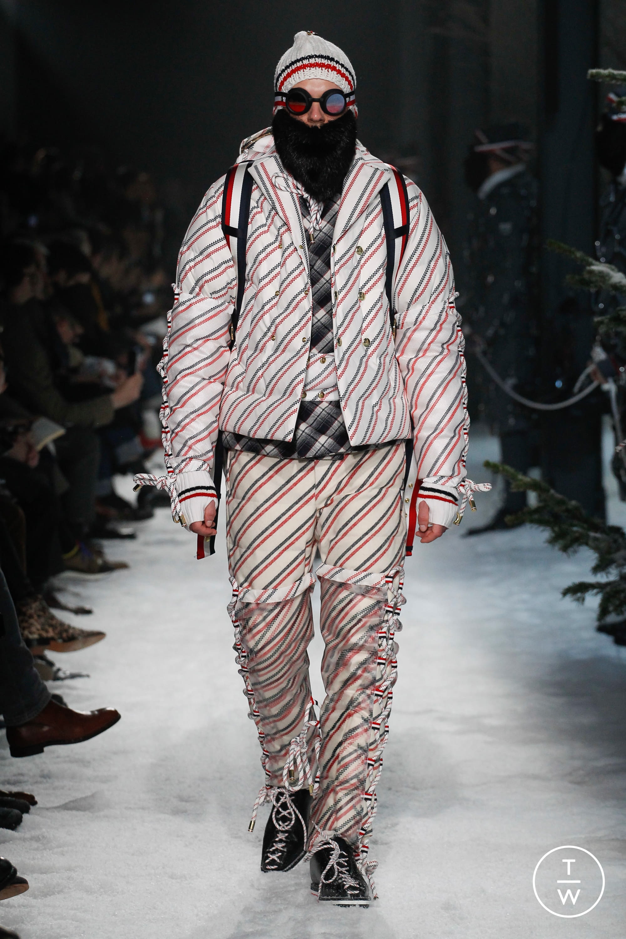 Moncler Gamme Bleu F W 17 Menswear 11 The Fashion Search Engine Tagwalk