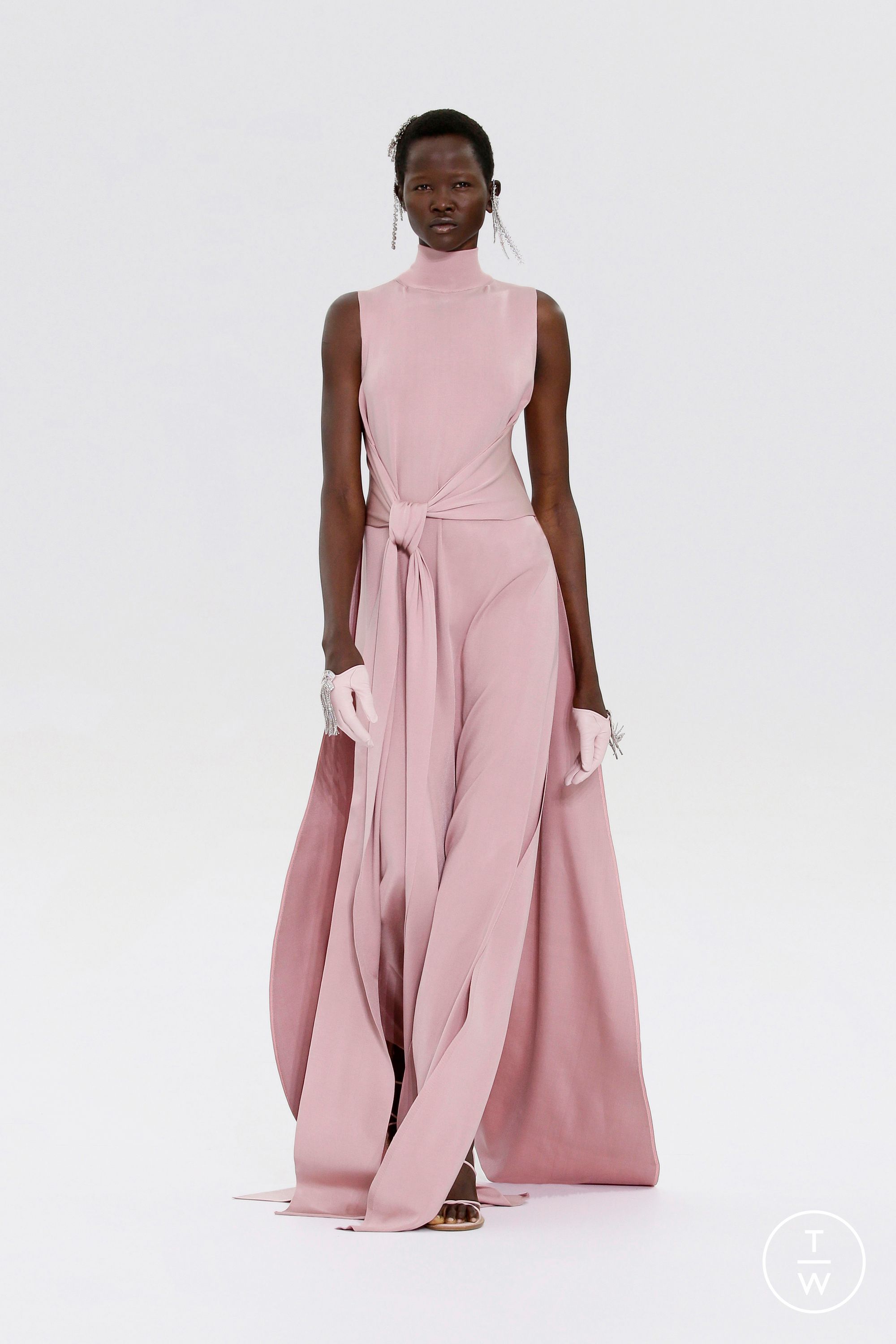 正規品　FENDI 700L/動作良好 人気モデル ヴィンテージ 正規品 FENDI 700L/動作良好 人気モデル ヴィンテージ