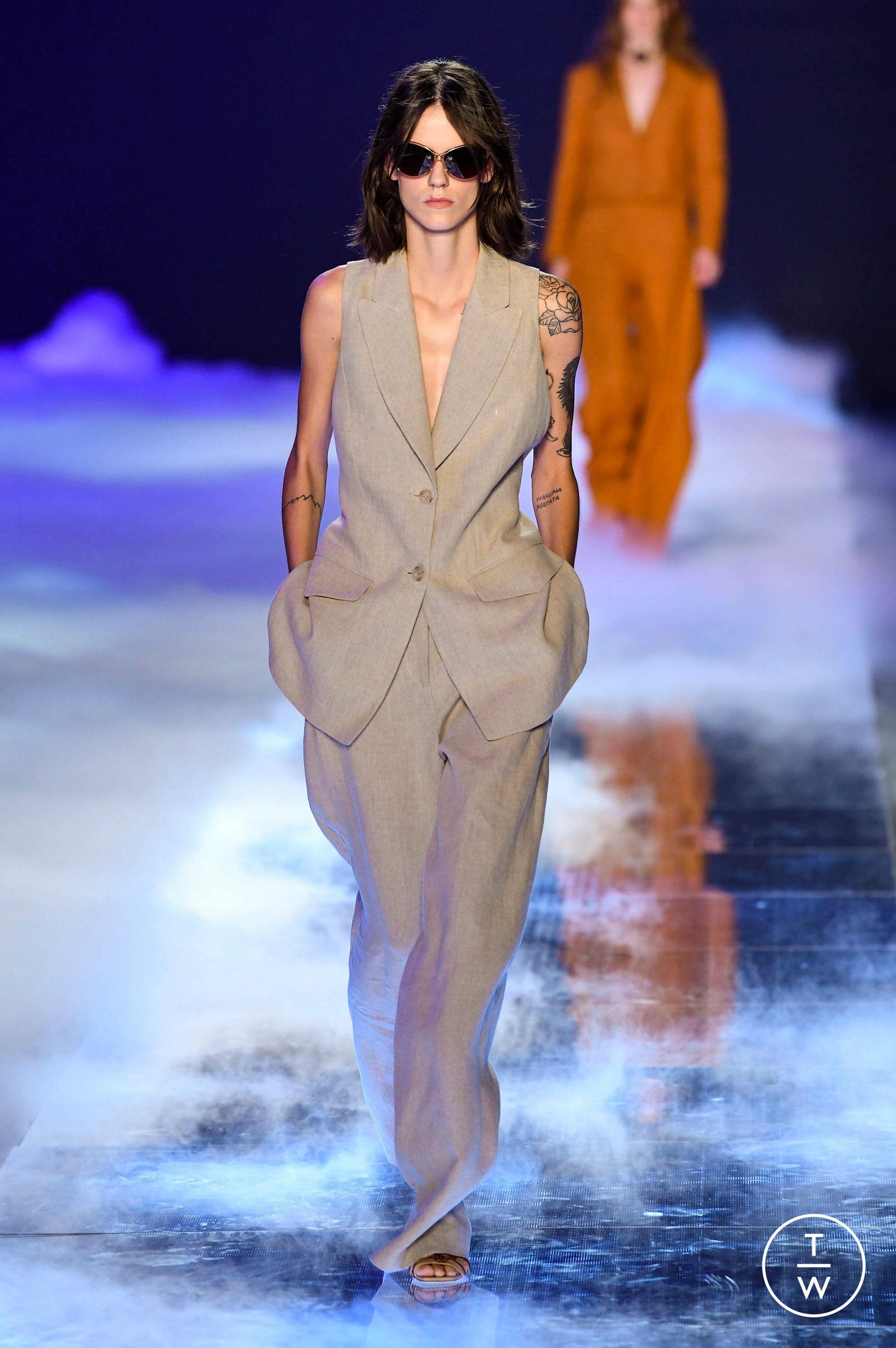 Alberta Ferretti SS23 womenswear 19 Tagwalk The Fashion Search