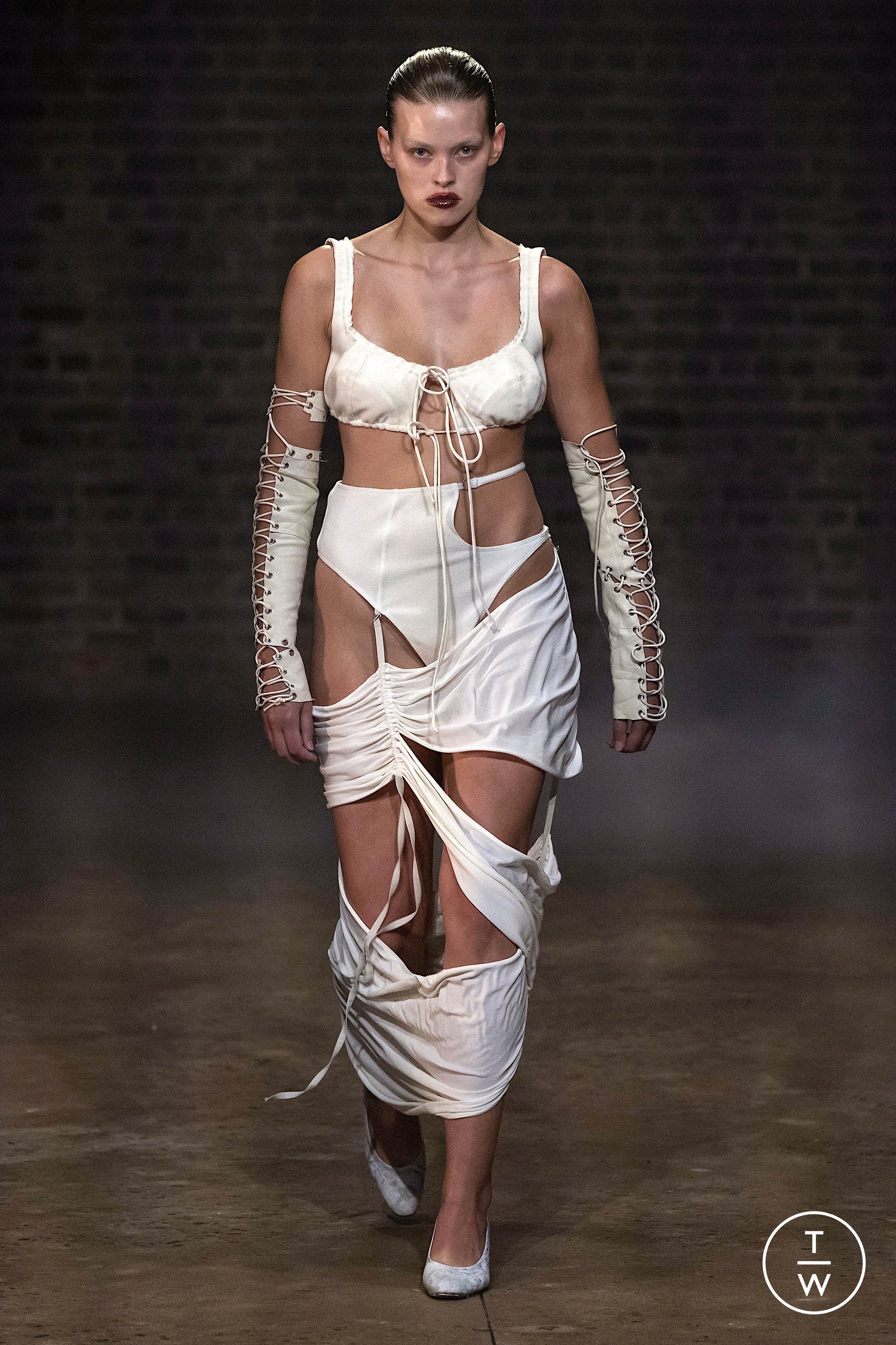 Elena Velez SS23 womenswear #28 - Tagwalk: The Fashion Search Engine