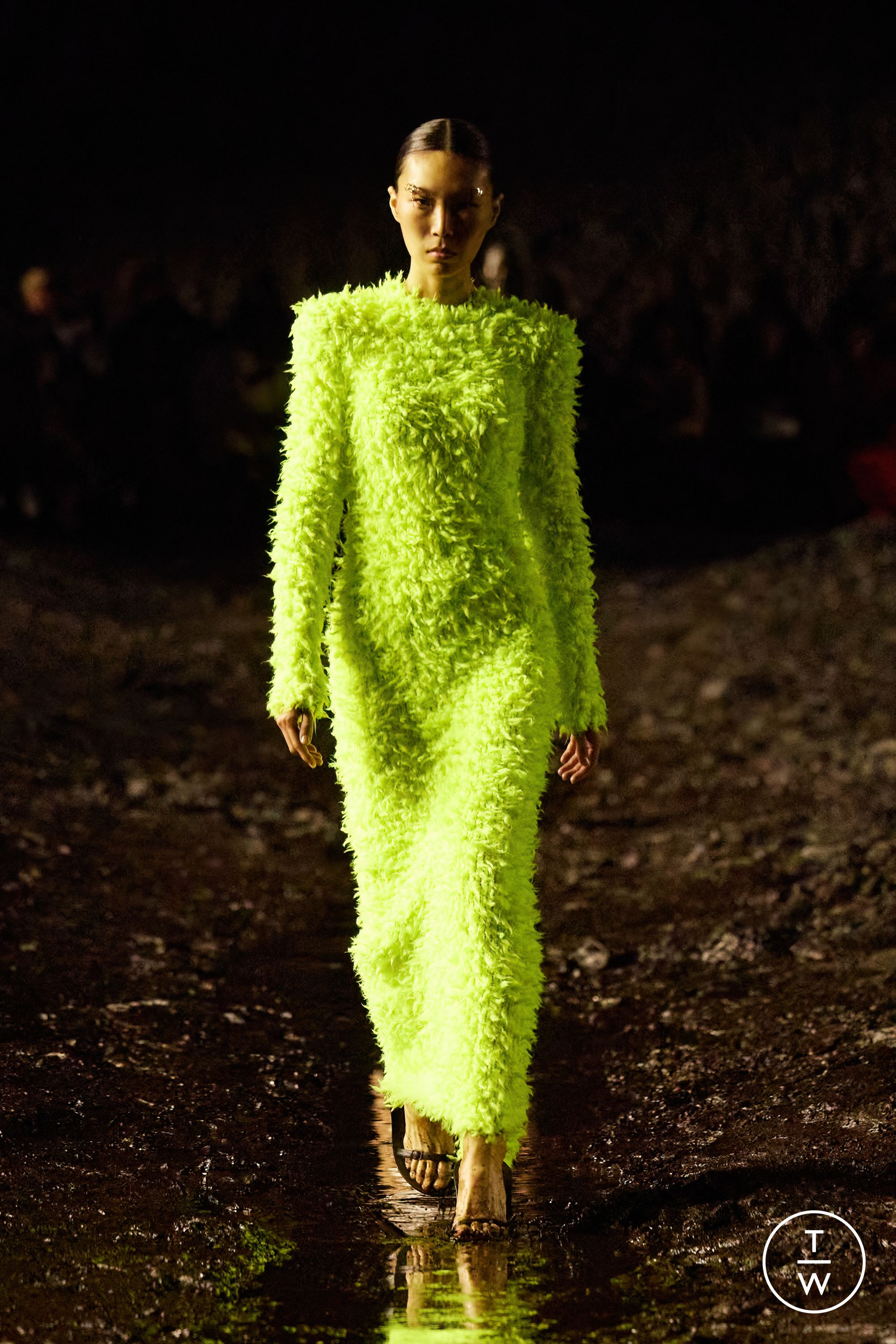 balenciagasummer23look70suj- balenciagasummer23look70suj-