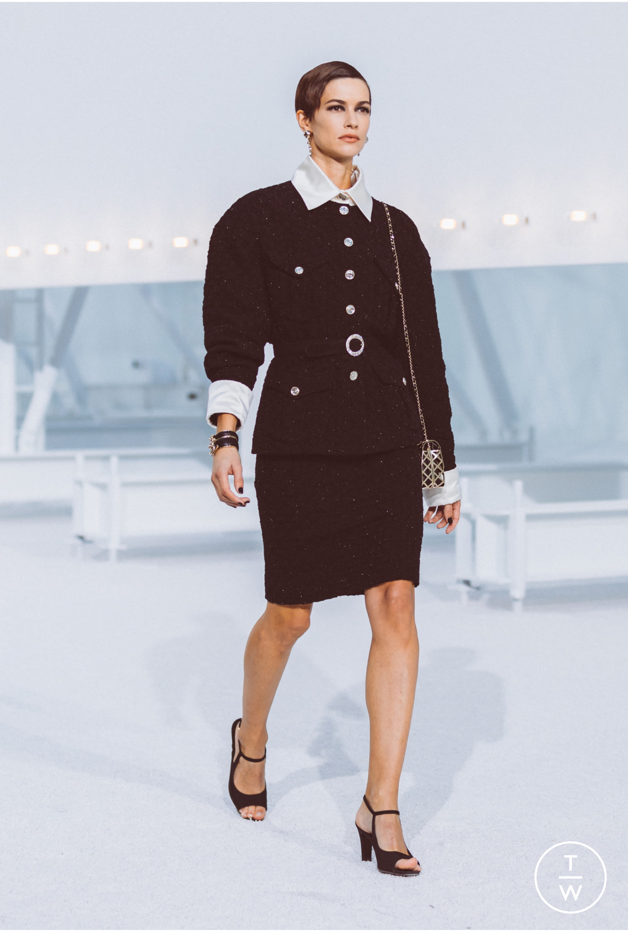 Chanel SS20 womenswear #45 - Tagwalk: The Fashion Search Engine