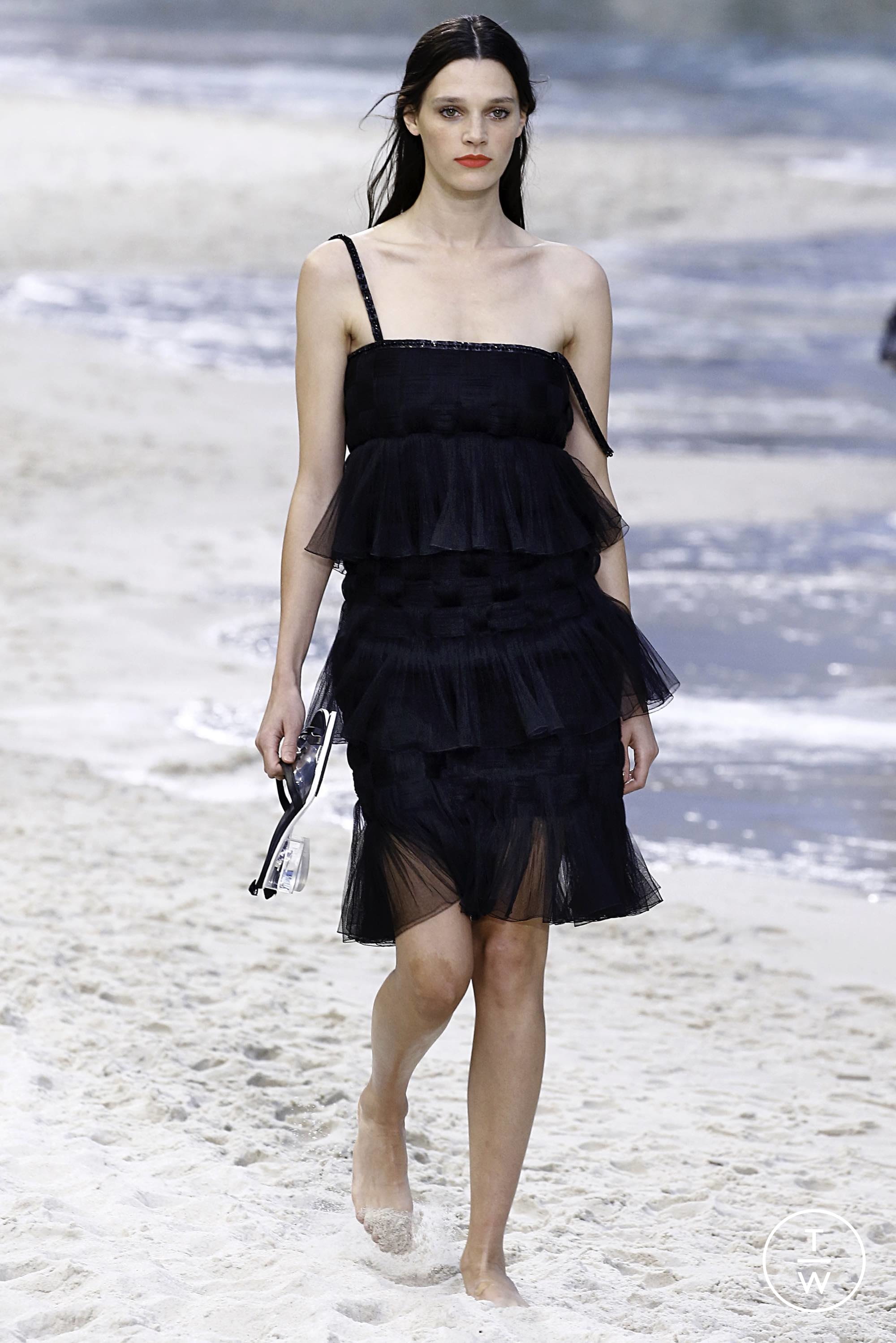 chanel black dress 2019