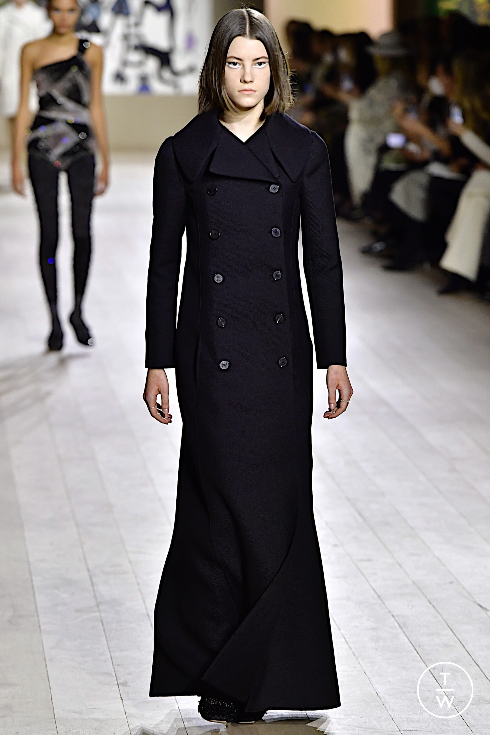 Christian Dior RE22 womenswear #32 - Tagwalk: The Fashion Search Engine