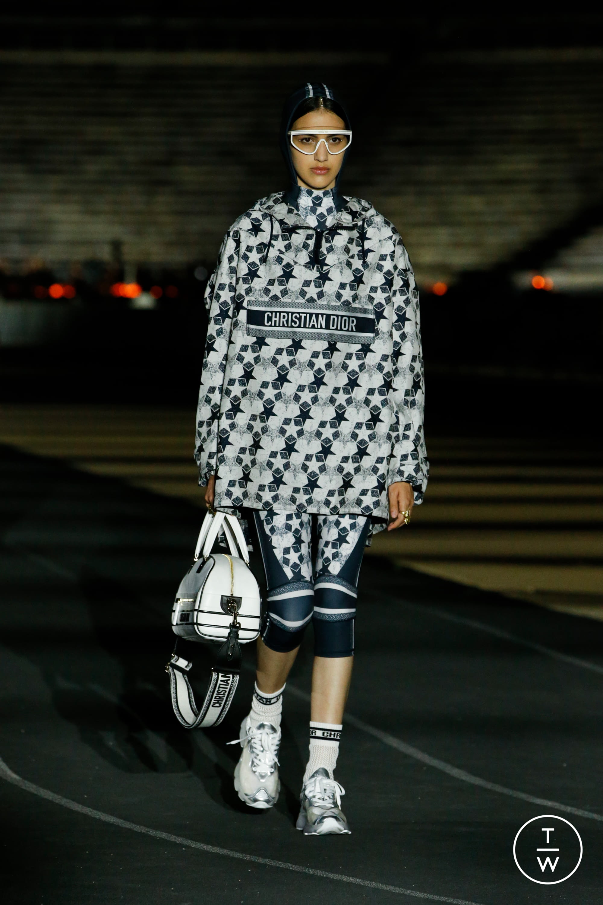 Christian Dior RE22 womenswear #53 - Tagwalk: The Fashion Search Engine