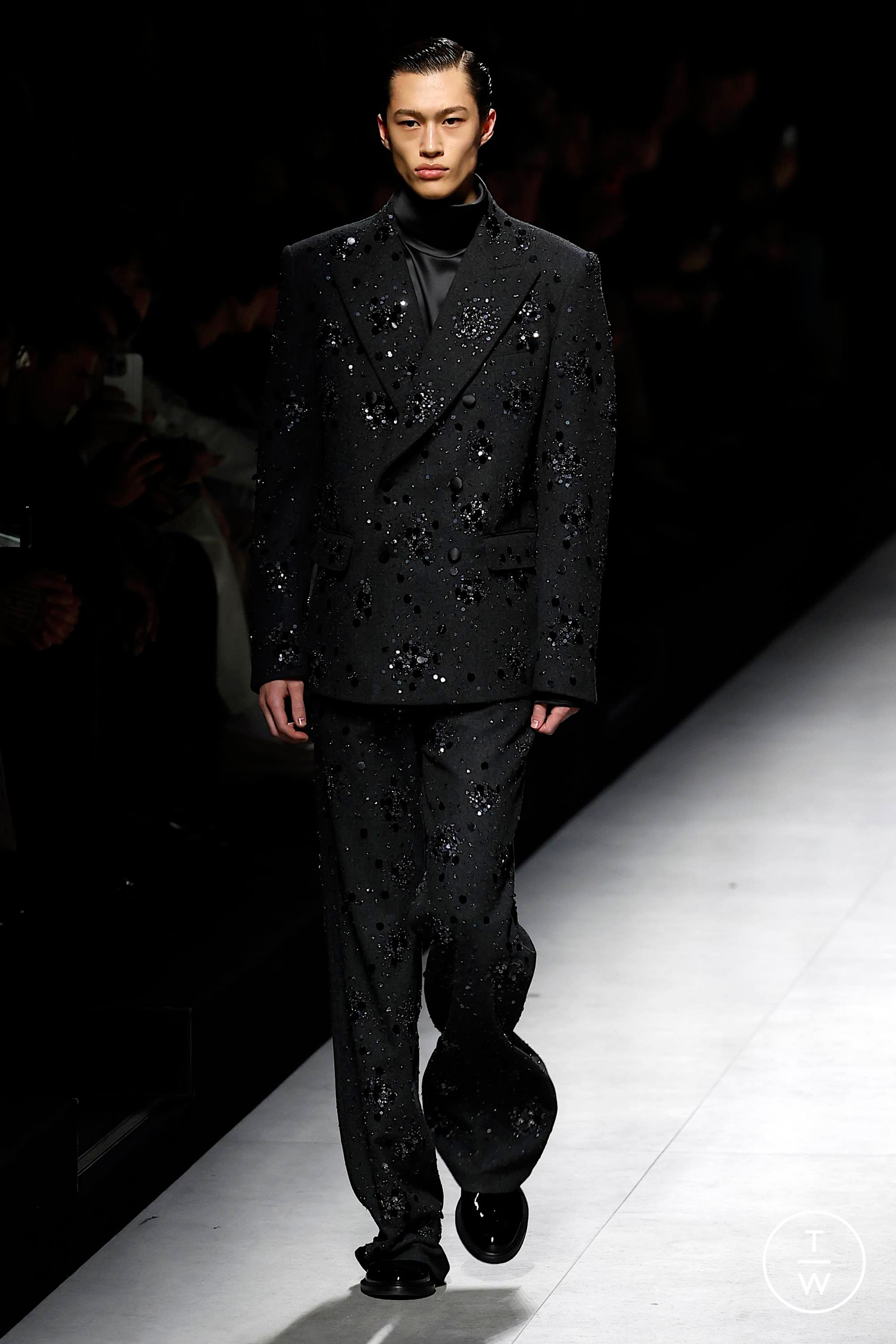 ジャケット Dolce & Gabbana FW24 'Mambo' blazer (F290XTFU28D N0000) Single-breasted woolen jacket in Black for Women