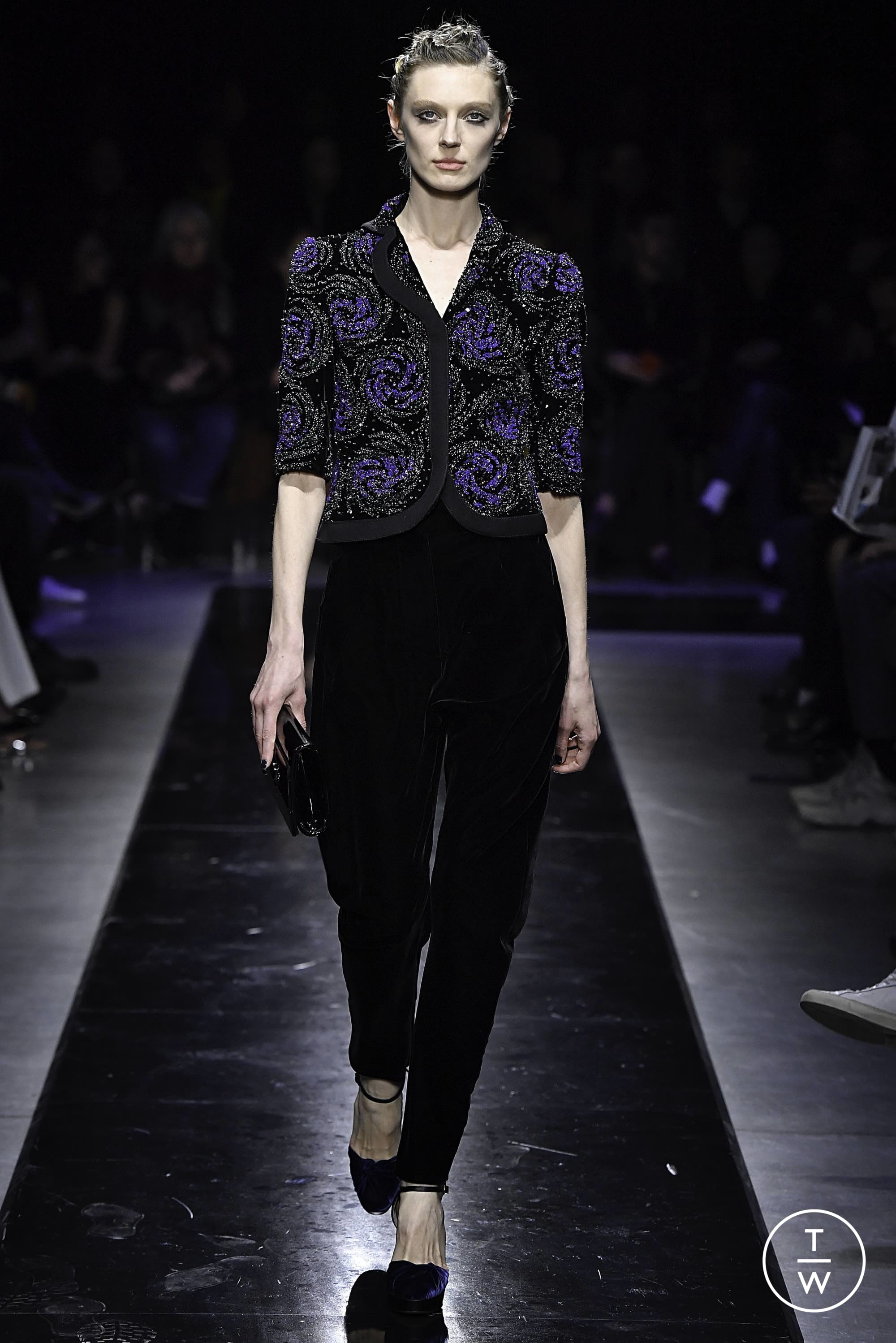 armani aw19