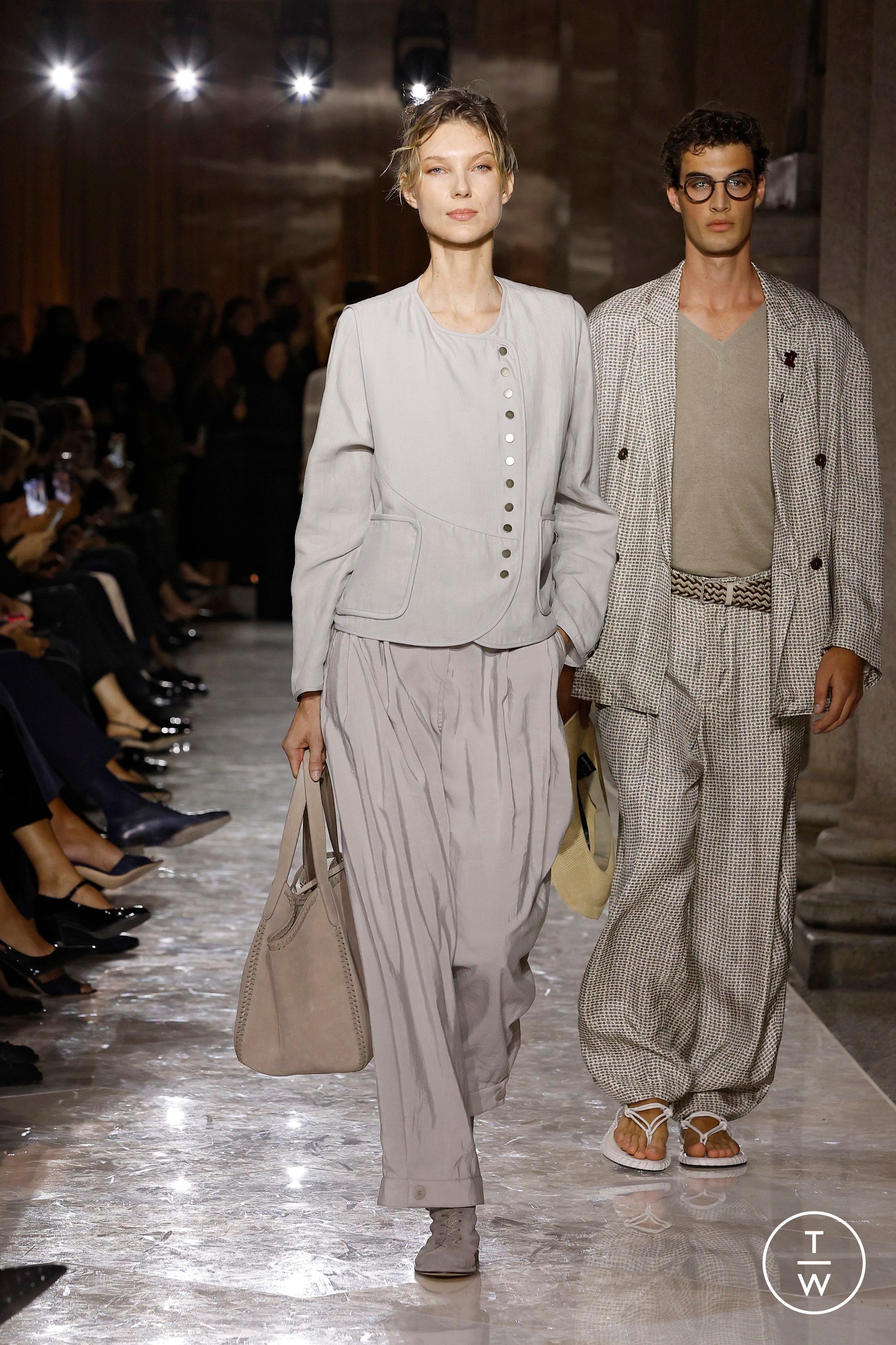 Giorgio Armani SS26 女装#4 - Tagwalk：时尚搜索引擎